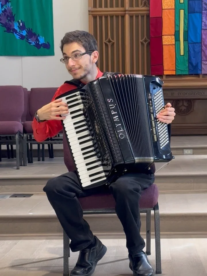 Beautiful Day in the Neighbourhood/Une si belle journ&eacute;e dans notre quartier Gratitude #14: The one and only Daniel Benedetti delighted everyone in the sanctuary with his mini-concert at 2:30&ndash;first by making his accordion sing, and then o