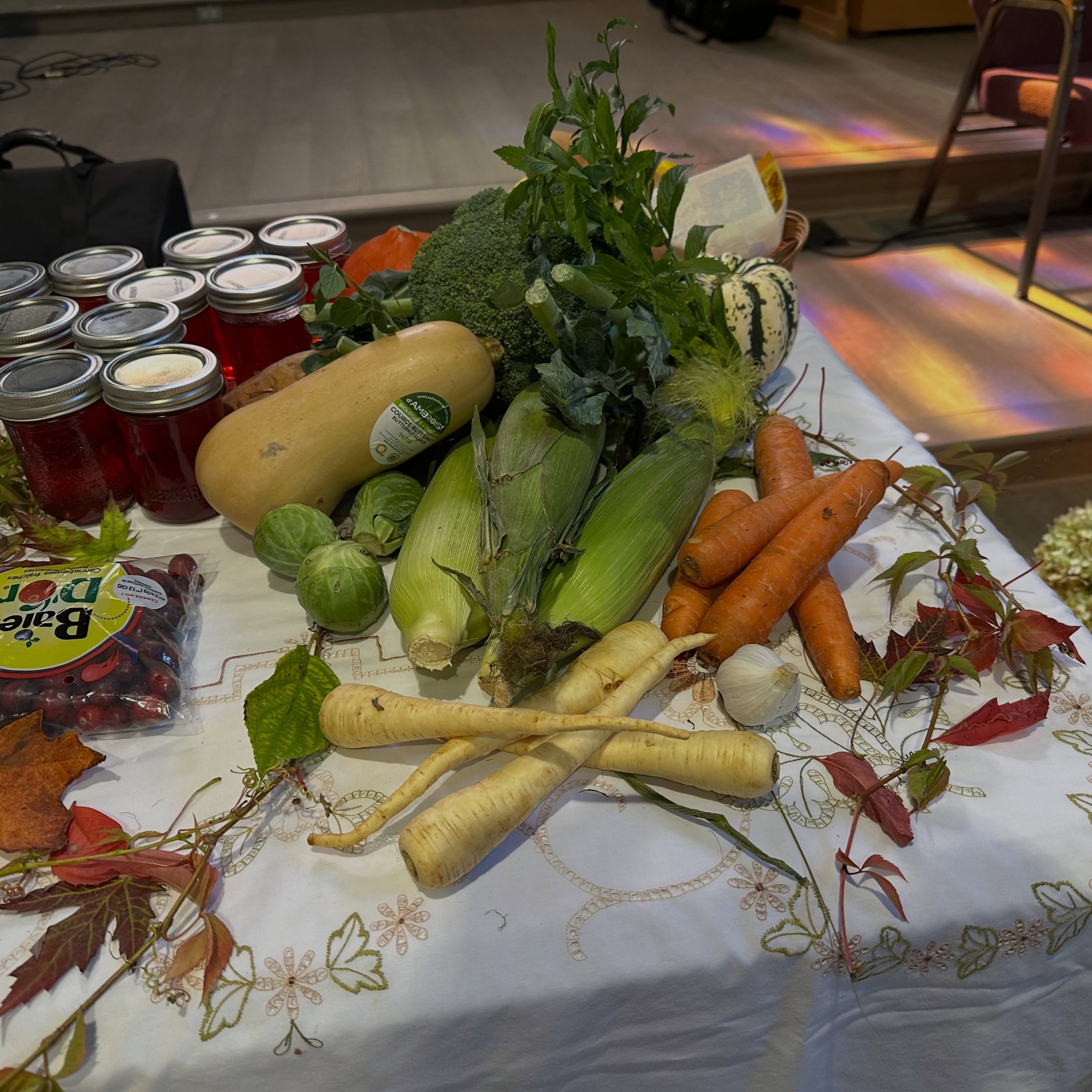 🍂 &ldquo;Thanksliving&rdquo; An invitation to worship on Oct. 11
cedarparkunited.org/worship

Our Thanksgiving worship will centre on the Gospel story of the ten people healed by Jesus, and the one who turns back to give thanks. It is a story that i