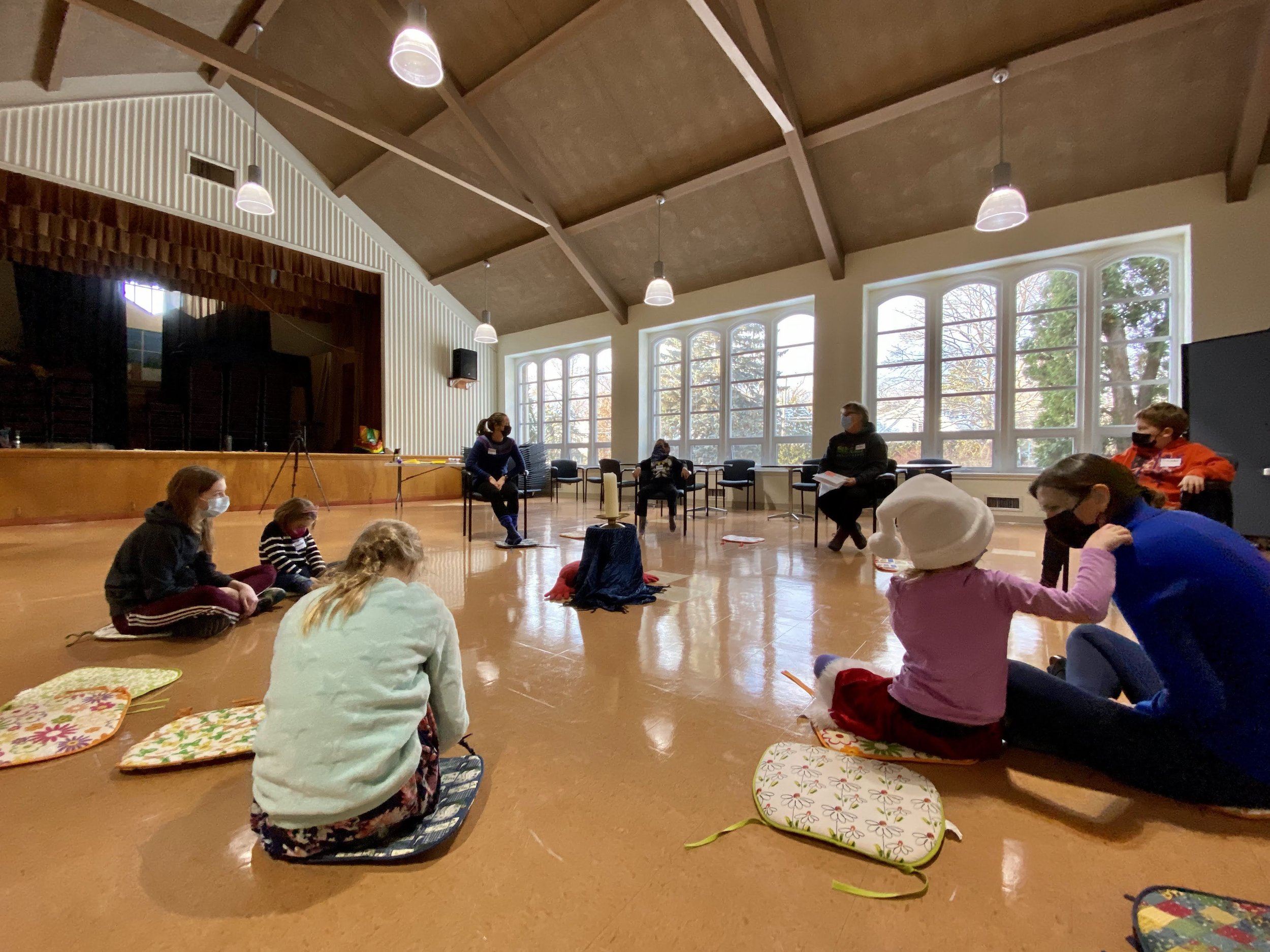 Experiencing a mindful start to Advent onsite with families.