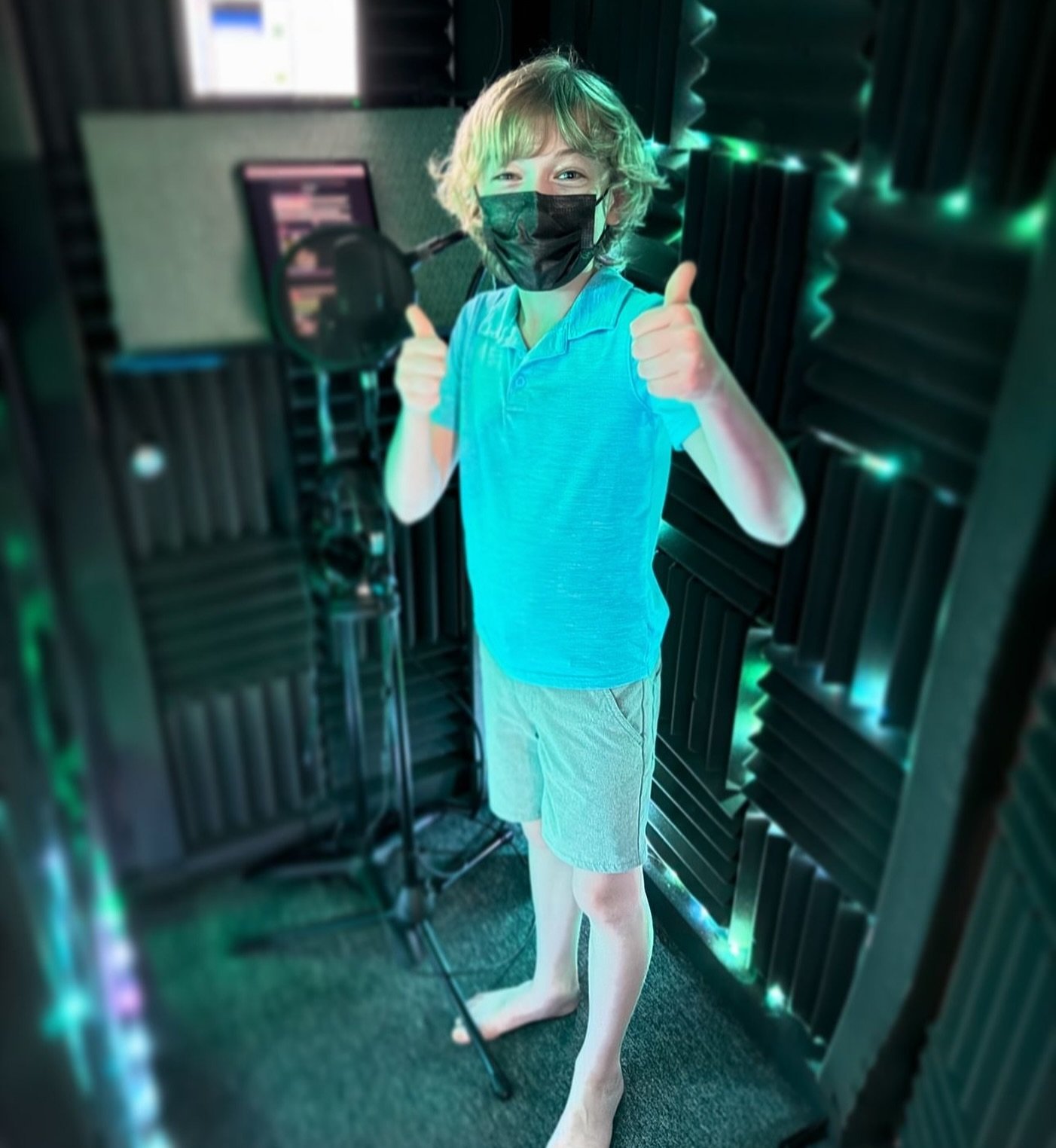 Congratulations to student Nolan Winking for landing a voiceover role with @pinkfong.official @overtonemusicnc!!!! Nolan is a natural born star and it&rsquo;s been such a pleasure working with him 🌟🎶🩷🎧🎙️
