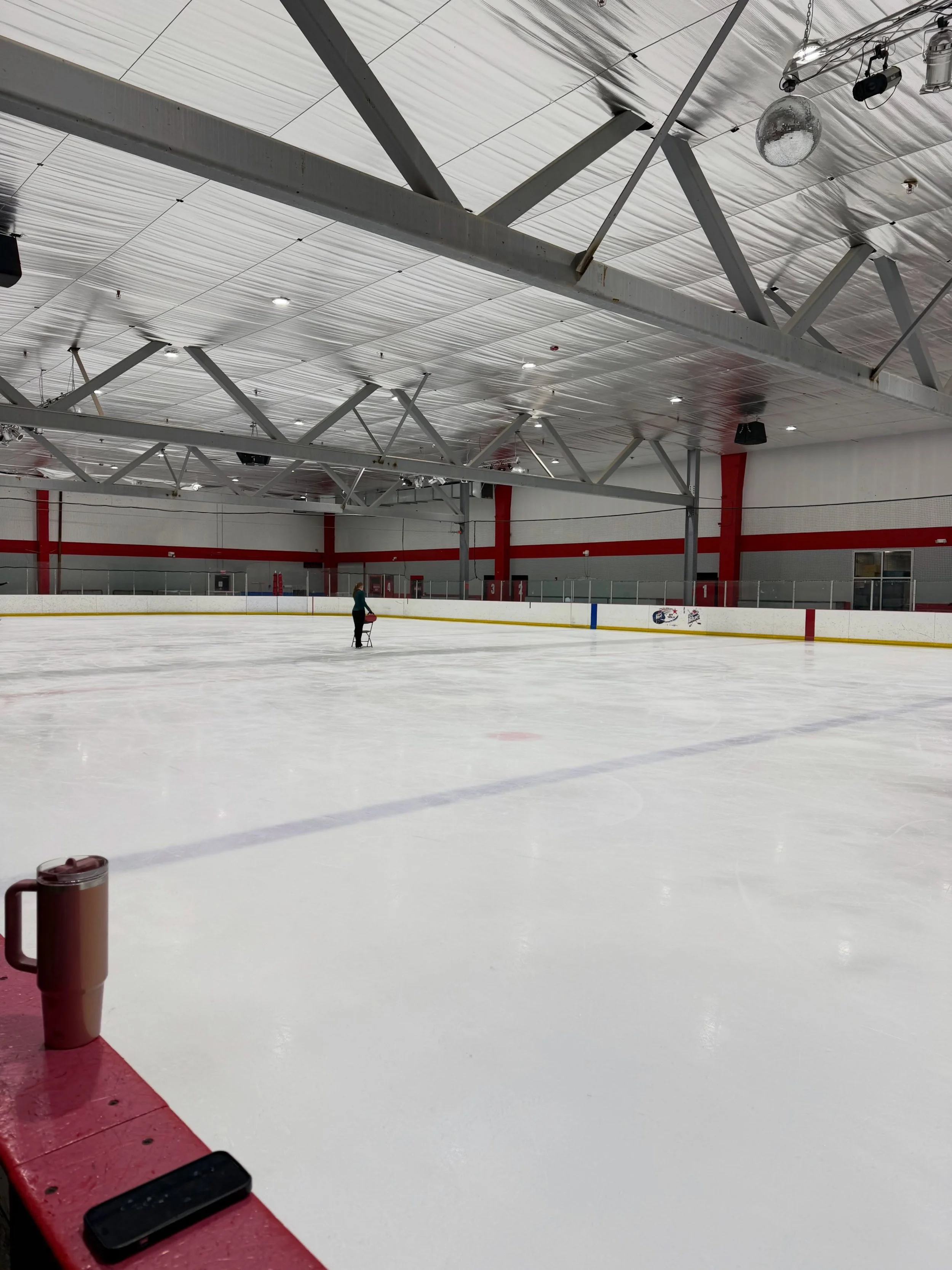 7:15 on a Friday morning, coaching figure skaters on their acting and storytelling before they head to Nationals. This career has taken me so many places I never expected, and I&rsquo;m here for all of it. ❤️⛸️🎭