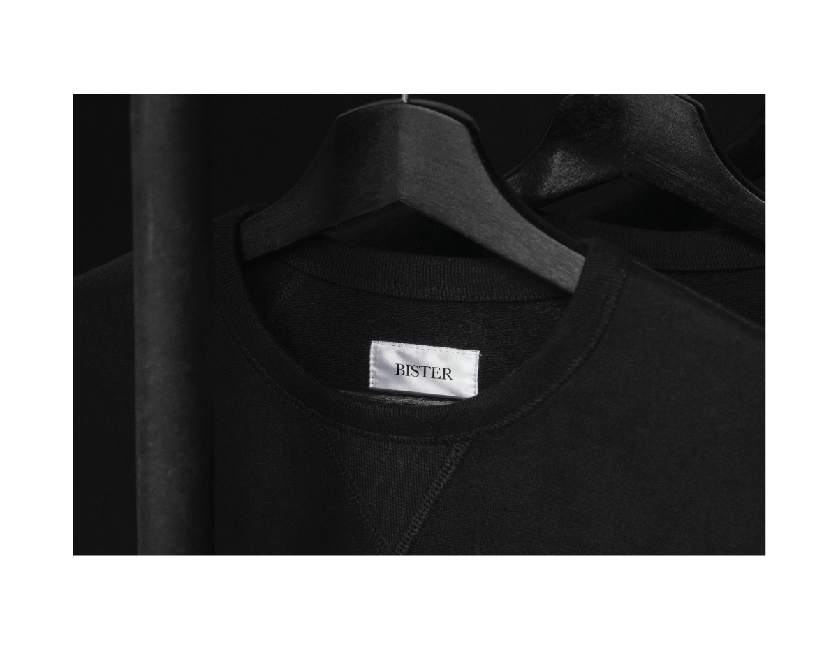 Bister_Black_Sweater.png