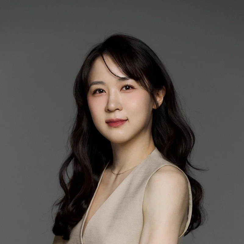 Diane Choi   
Investor