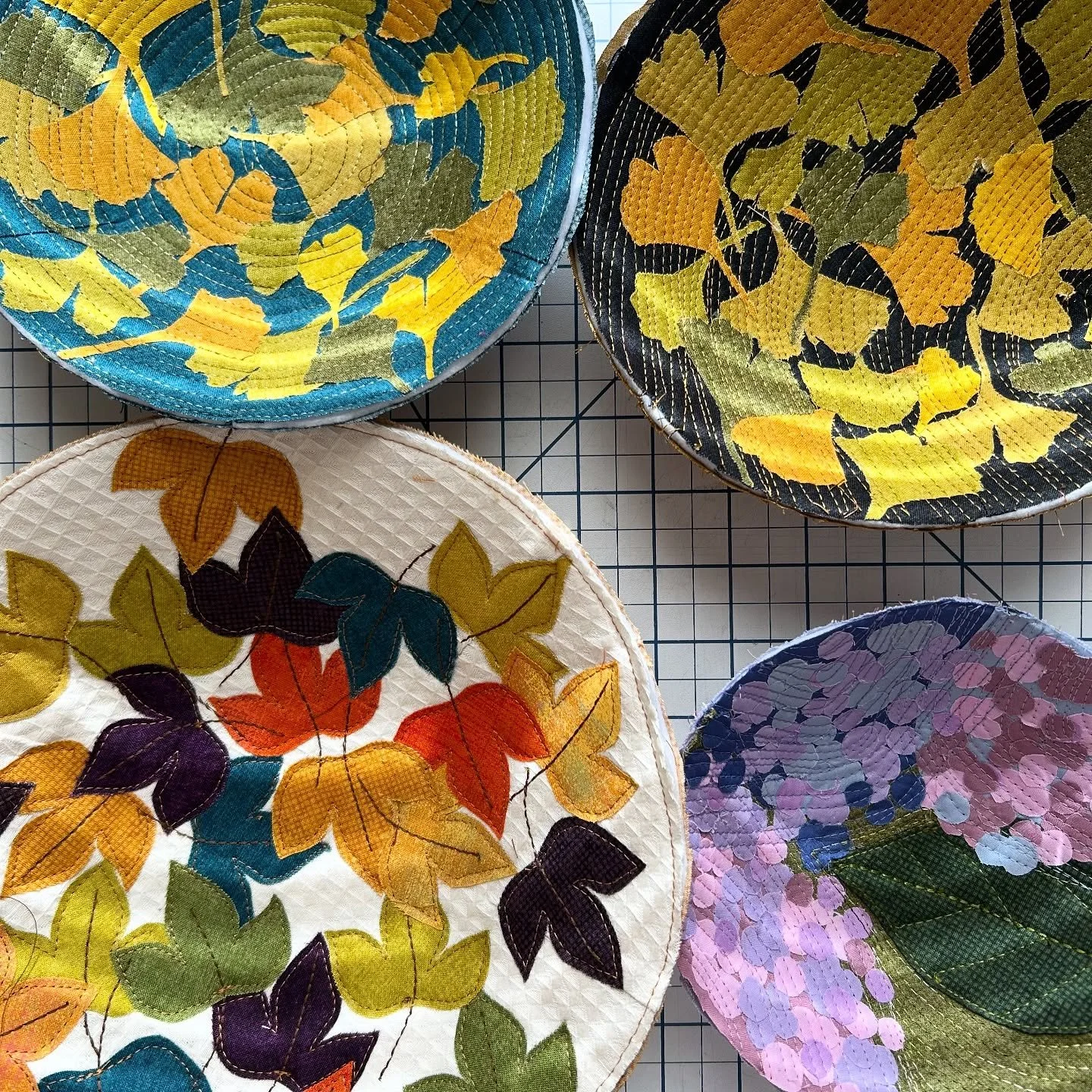 The Studio Tour is happening this weekend, today is the second day, yesterday was wonderful! Come visit us, we are stop 9 in the tour. I have been a busy 🐝 sewing these past weeks!! Here are a few pictures of my work, lots of them found new homes ye