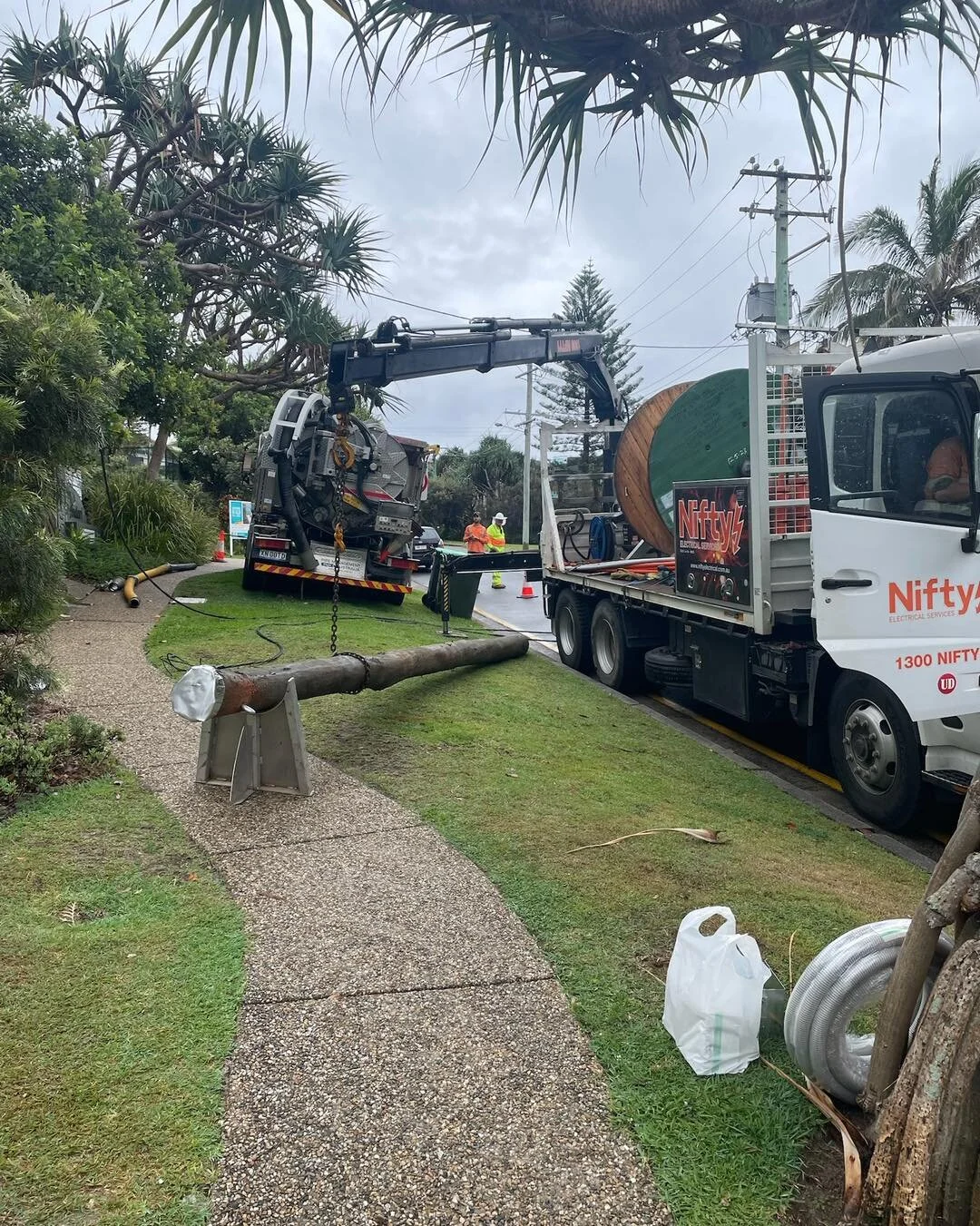 Tricky pole replacement in Sunshine Beach βοΈ
No more rusty poles around here β‘οΈ
1300NIFTY1 π
hello@niftyelectrical.com.au π§
www.niftyelectrical.com.au π»