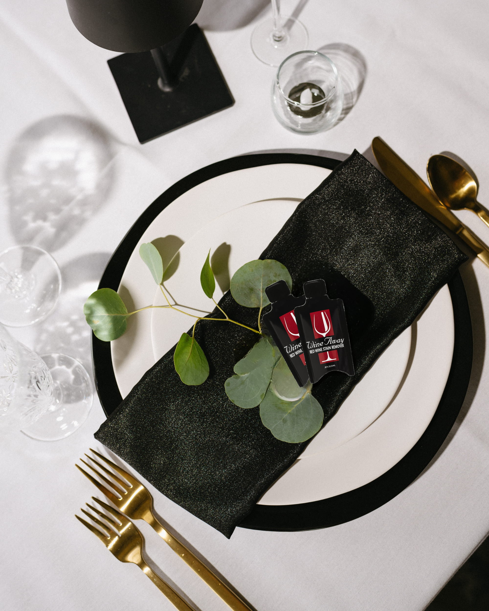 packets white napkins.png