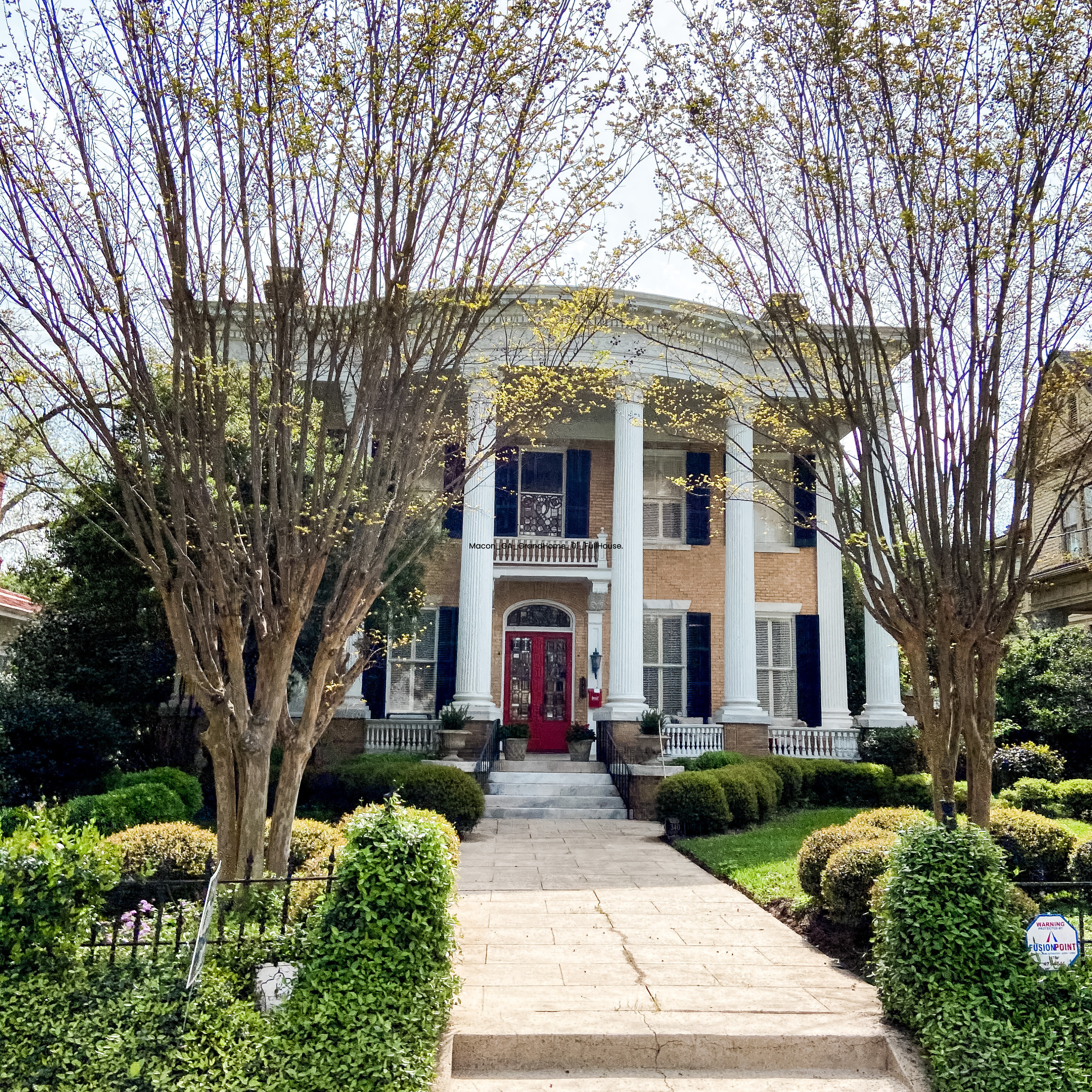 Macon, Georgia — A Grand House on a Street Full of Stories