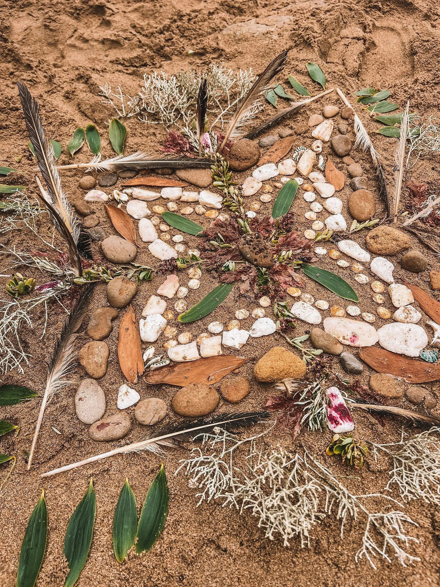 I created this Earth Altar in Torquay, VIC last year with Milla from @the.chrysaliseffect - it feels very related to Scorpio season as we built it knowing it wouldn&rsquo;t last. That the tide would come and wash it away.

There is an art to letting 