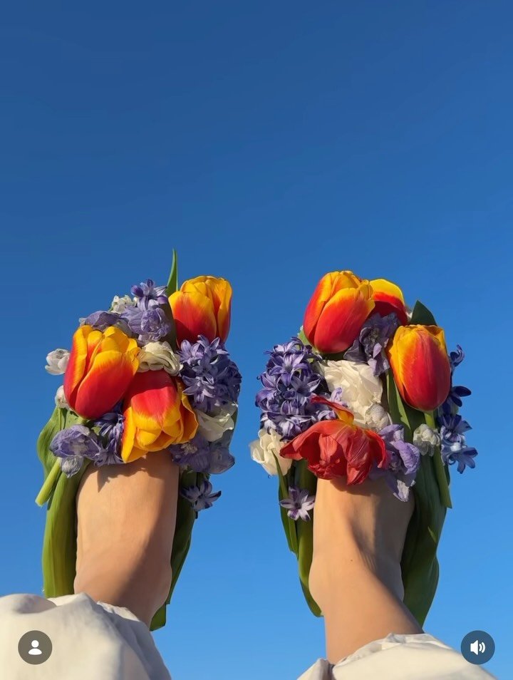 Nature is the only trend I follow - everything else feels a little out of season 🍃

Slide 1: @shu_katerina 
Slide 2: @sinja.is.free 
Slide 3: @carmenbado 
Slide 4: @shu_katerina 
Slide 5: @supinatra 
Slide 6: @supinatra 
Slide 7: @vizerskaya 
Slide 