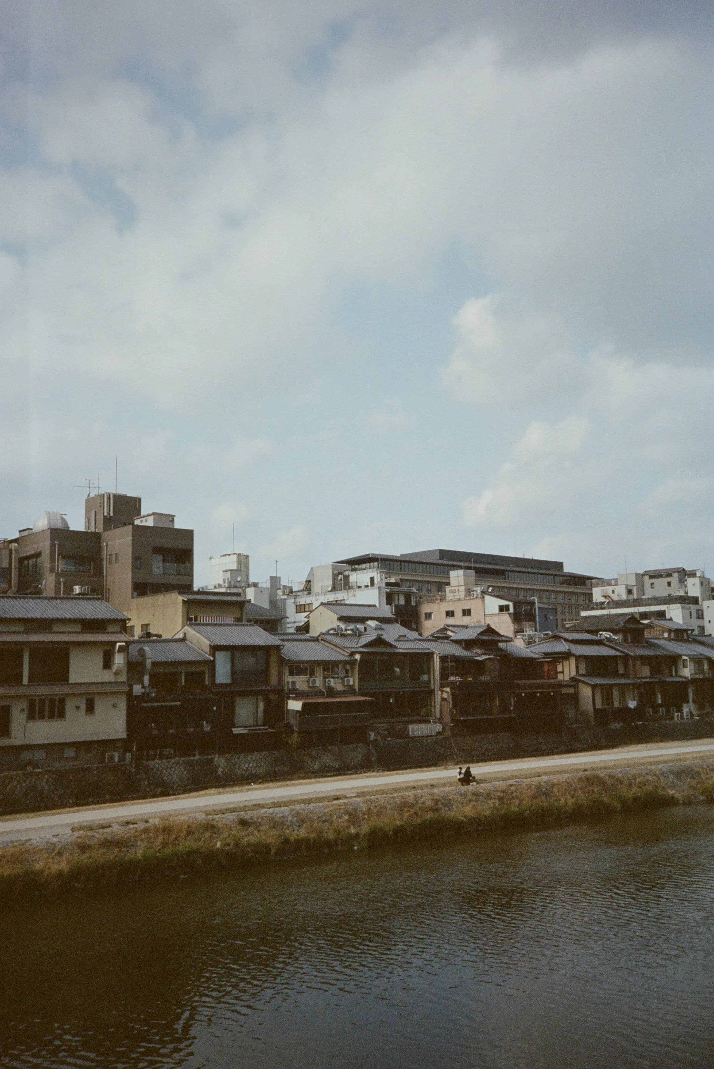 35mm color film (2026)