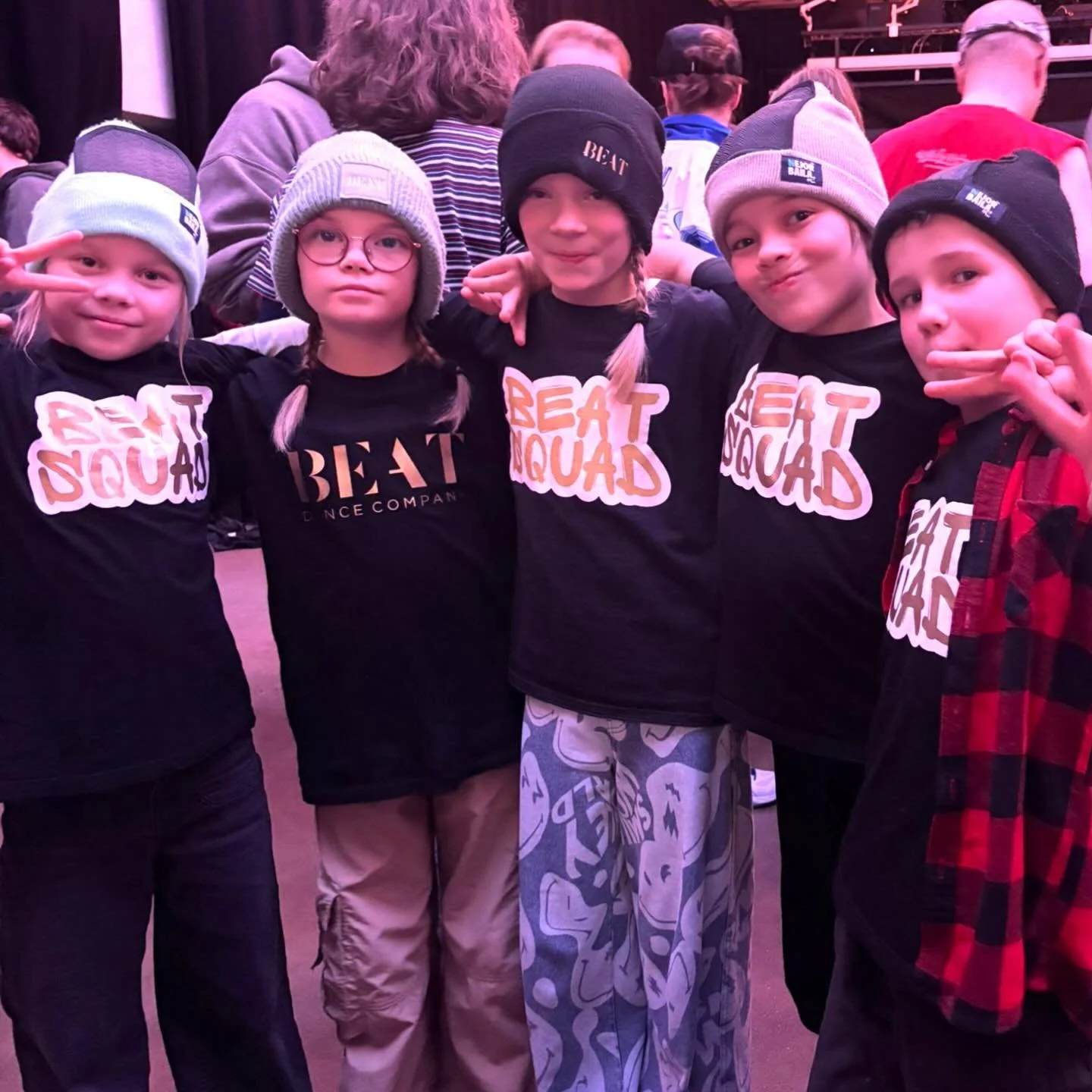 KISAVIIKONLOPPU VOL 2⭐️

Helsingiss&auml; Tiivist&auml;m&ouml;ll&auml; battlattiin Break SM 2025🔥

P&auml;iv&auml; oli t&auml;ynn&auml; rohkeita vetoja, kannustavaa tunnelmaa ja tiukkoja battleja. Jokainen sai taas lis&auml;&auml; varmuutta ja arvok