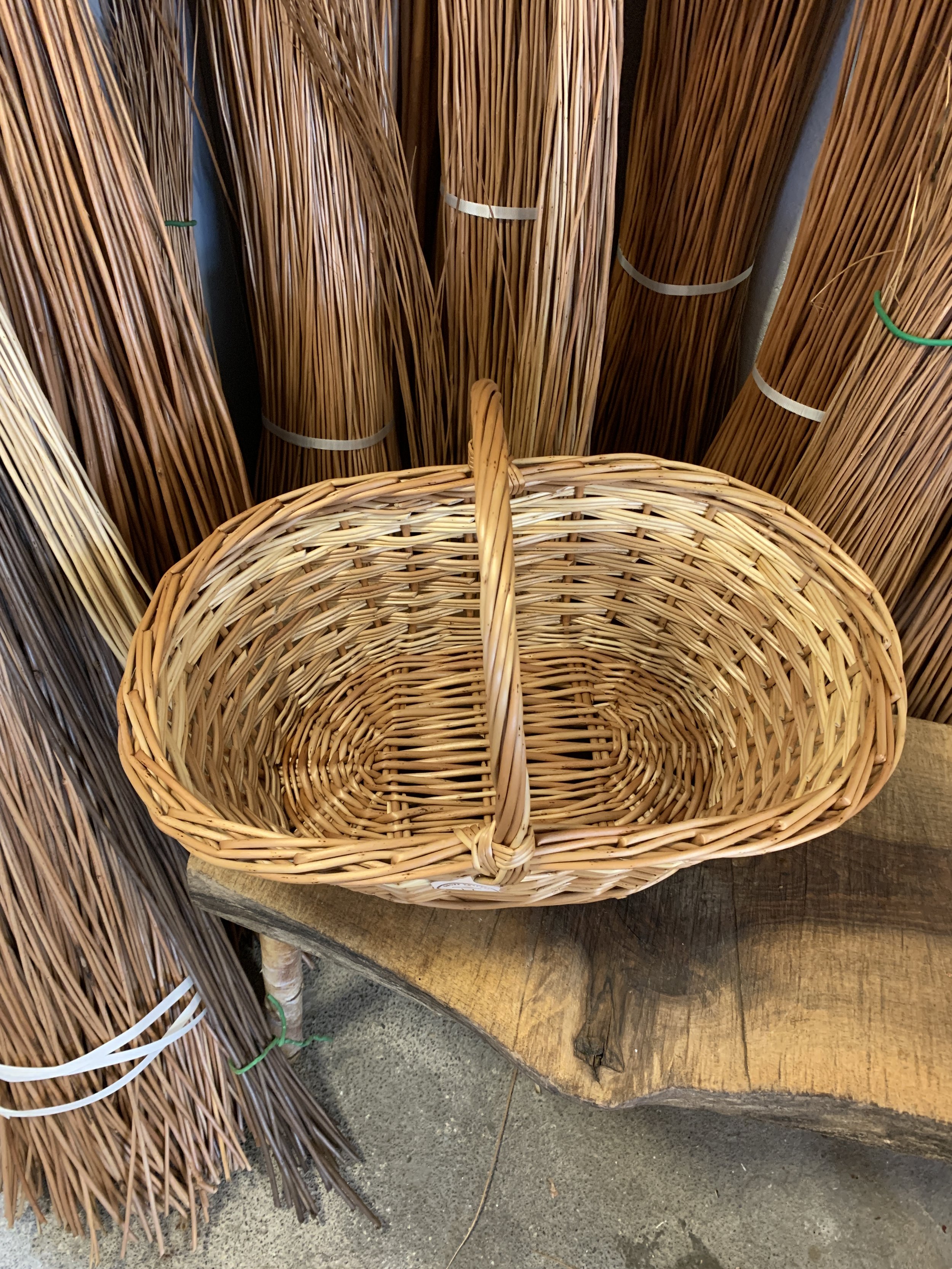 Wiltshire oval basket