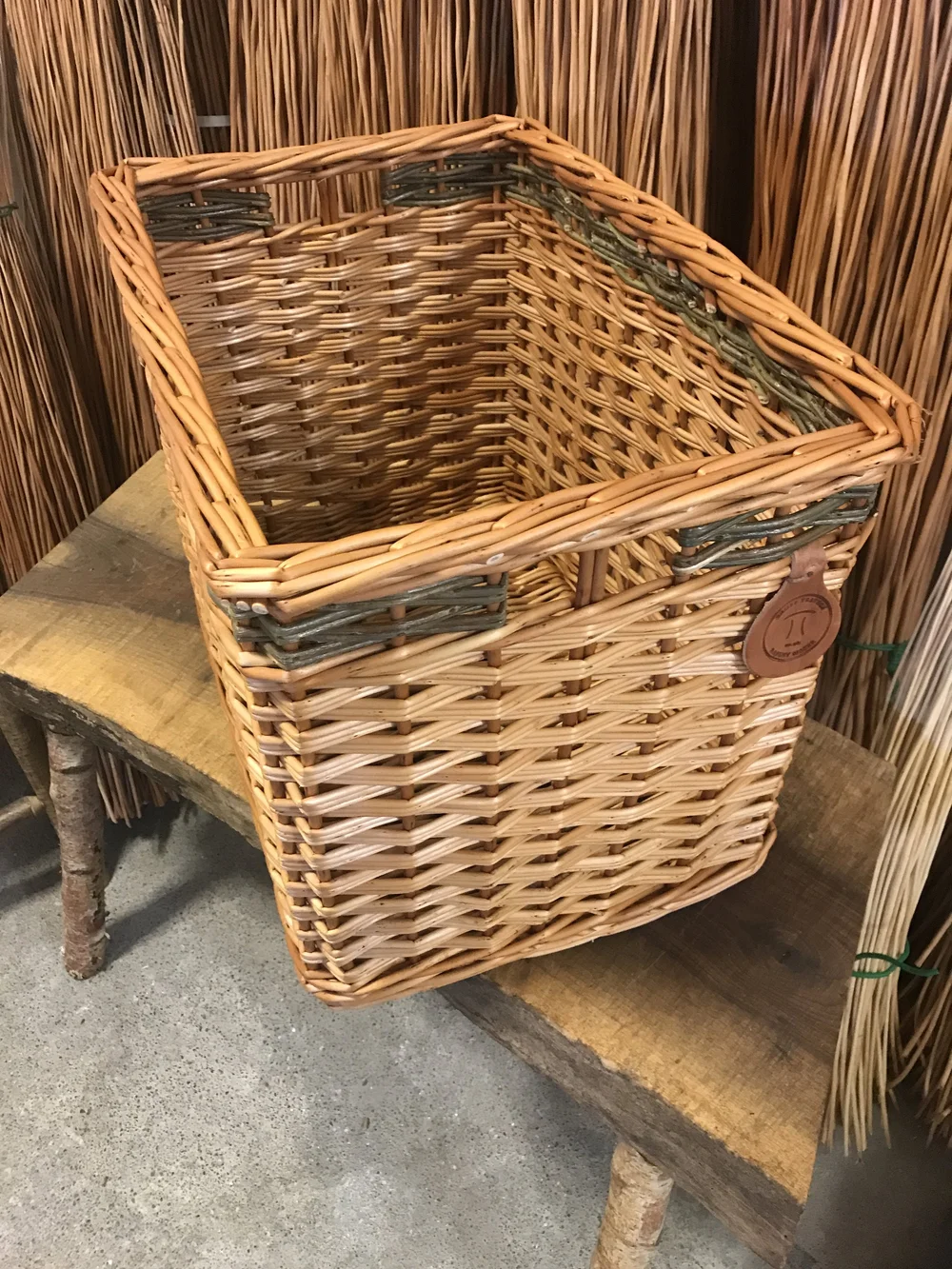 小物入れ F&M square basket with handle / ENGLAND F&M square basket with handle / ENGLAND