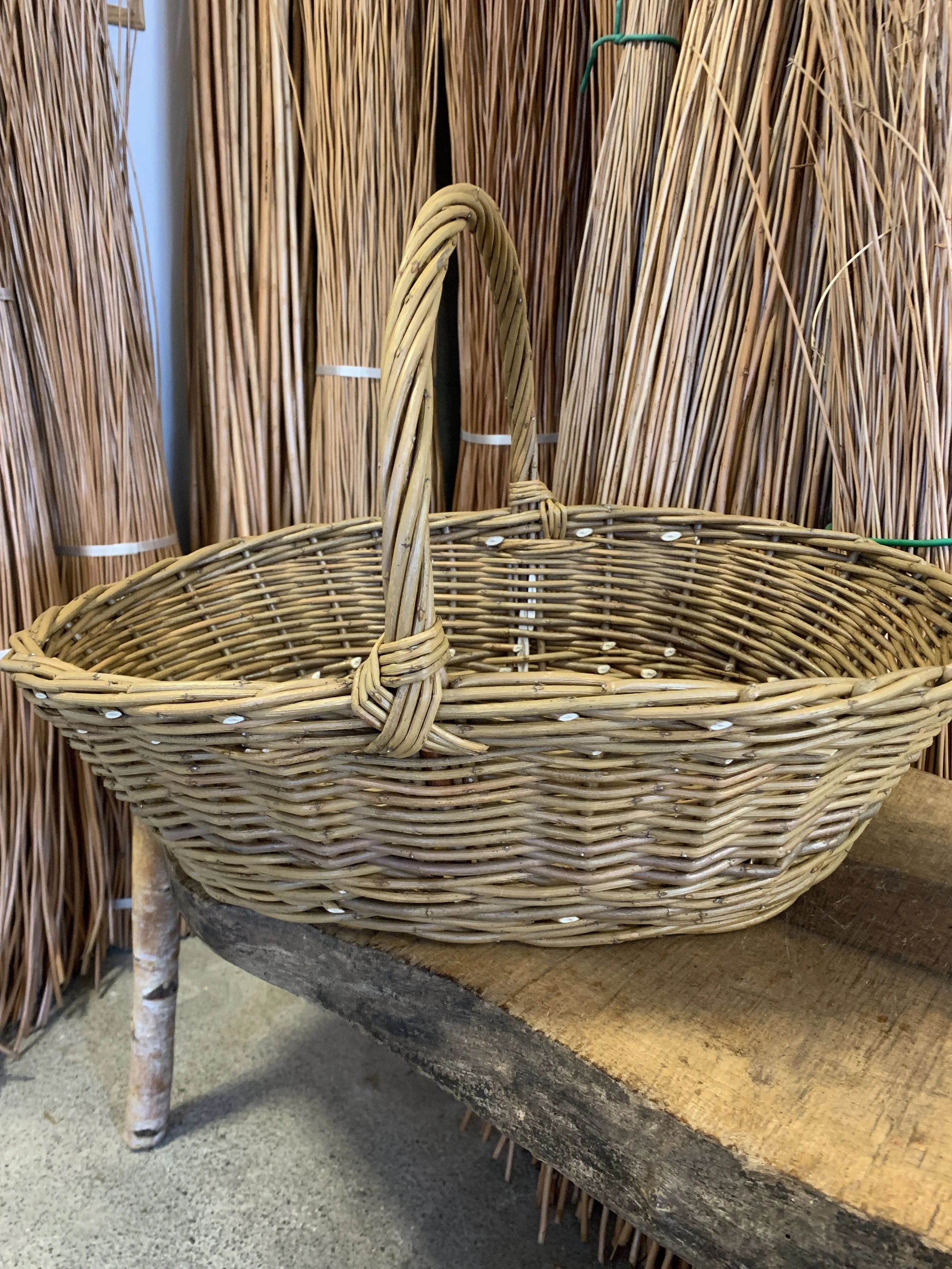 Wiltshire harvester - brown willow