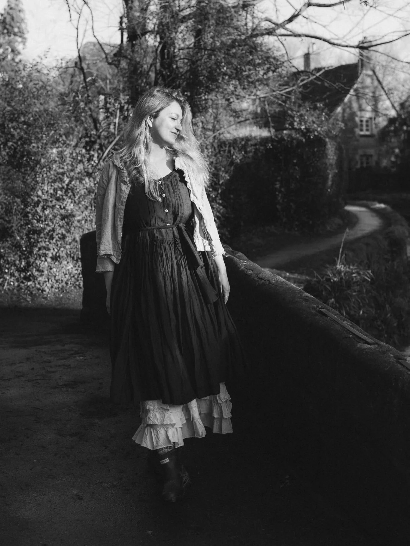 Romantic Victorian inspired ruffled petticoats and @hunterboots wellies.

@an_acre_of_land and @aimeefranciscopywriter_ - a match made in heaven.

#brandshoot #collectionshoot #brandphotographer