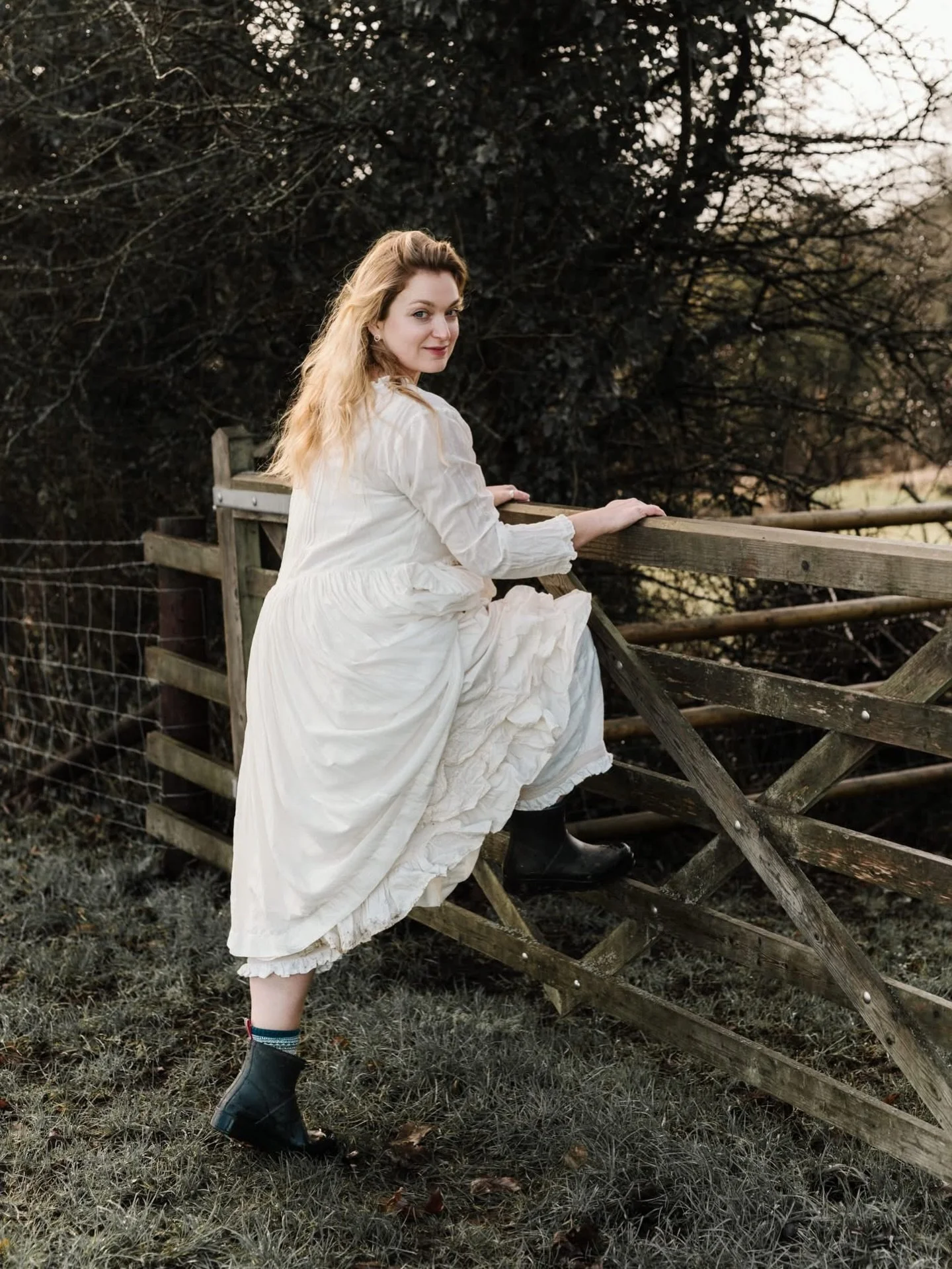 It&rsquo;s so good to be heading into the last of January.. whilst I&rsquo;m all for swishing layers and muddy hems, I really would like everything to be less brown and twiggy and quite so boggy.

Bring on the daffodils and tulips and longer days ple