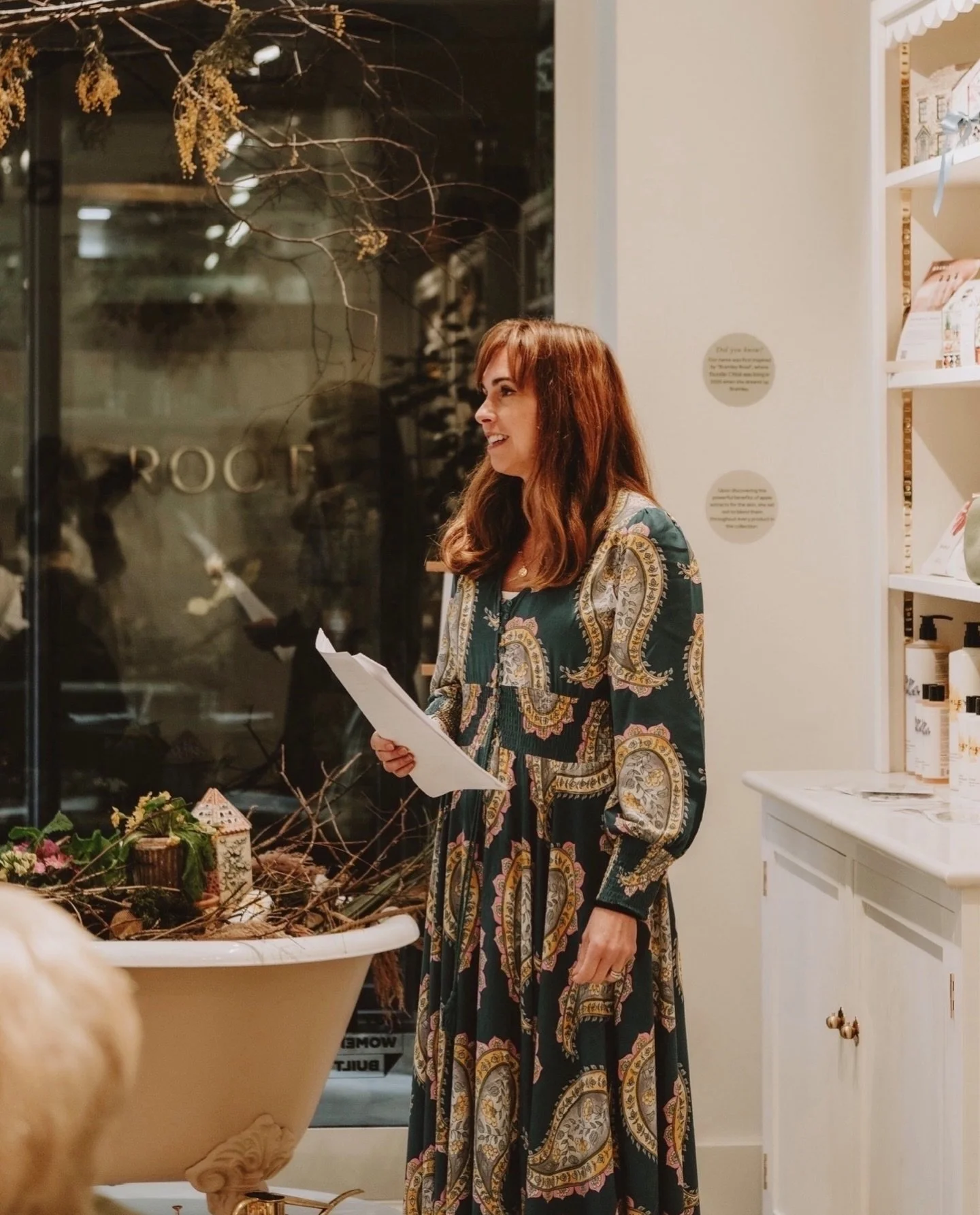 A beautiful morning @bramleyproducts in Bath for the lovely @retreatberks - Rachel created a truly special experience for mothers and daughters in collaboration with Bramley and @halliesphere 

#retreatphotographer #retreatphotography #wellnessphotog