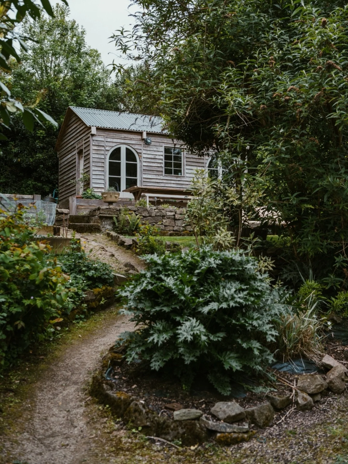 A magical new addition to our ledger @fablefaine - this lovingly cared for private home has exceptional spaces for workshops and brands looking for something filled with warmth and care.

From the garden room to stunning kitchen each space has except