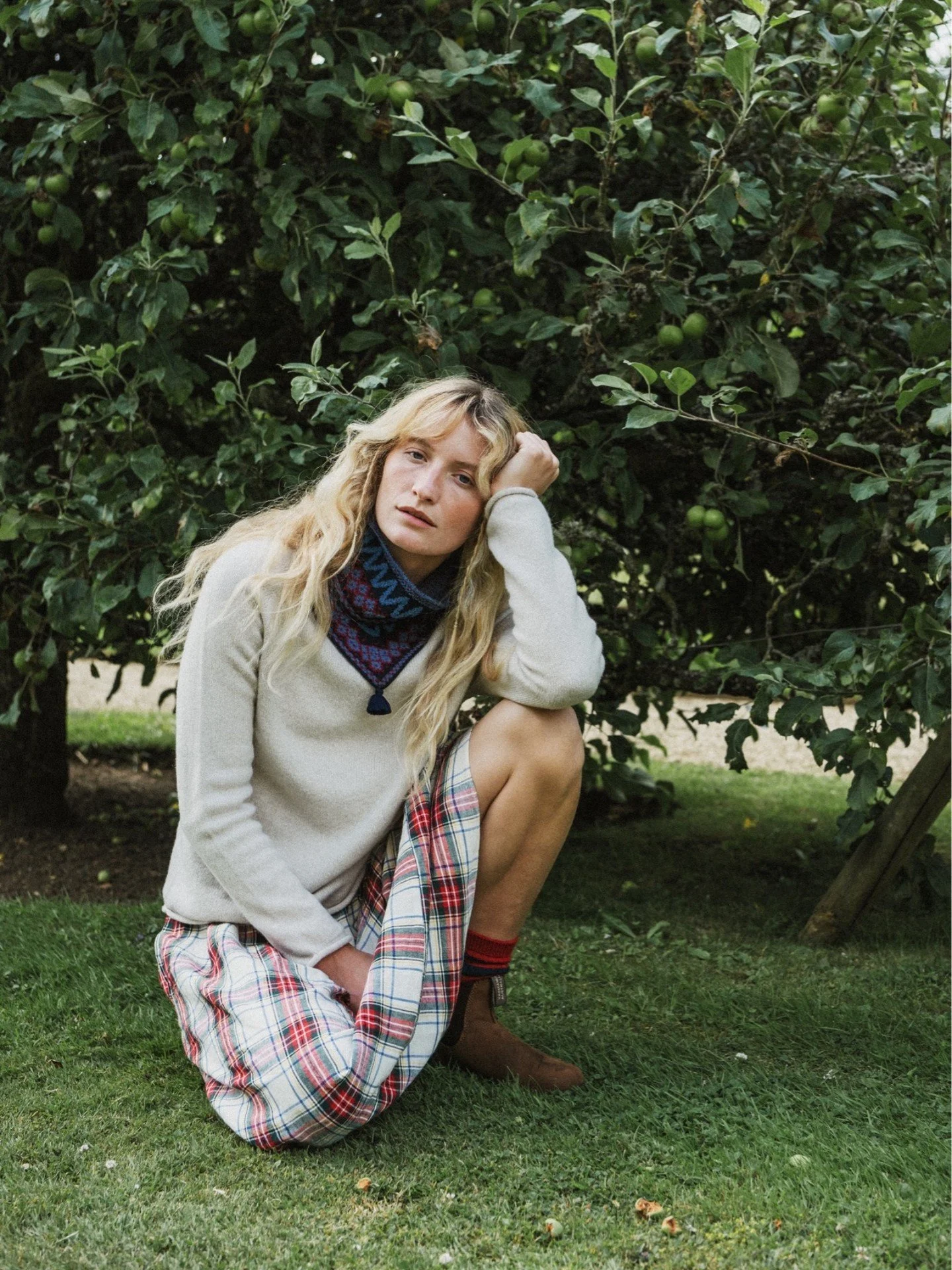 It&rsquo;s been sunny and warm here in the Cotswolds today, a welcome last reminder of summer before the colder months return fully.

📷 for @cotswold_knit