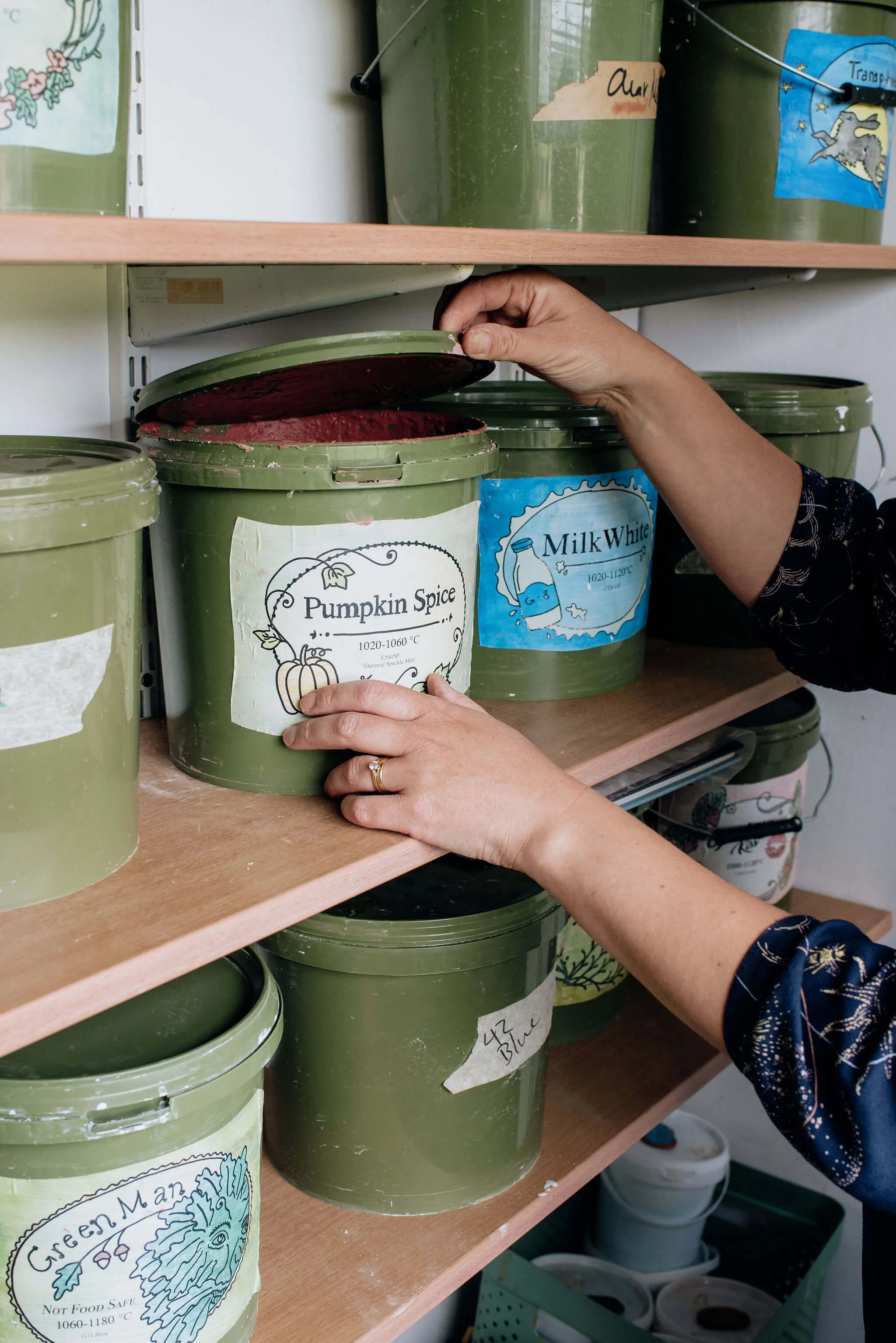 Halliesphere ceramic studio photographed by Kate Cullen (26).jpg