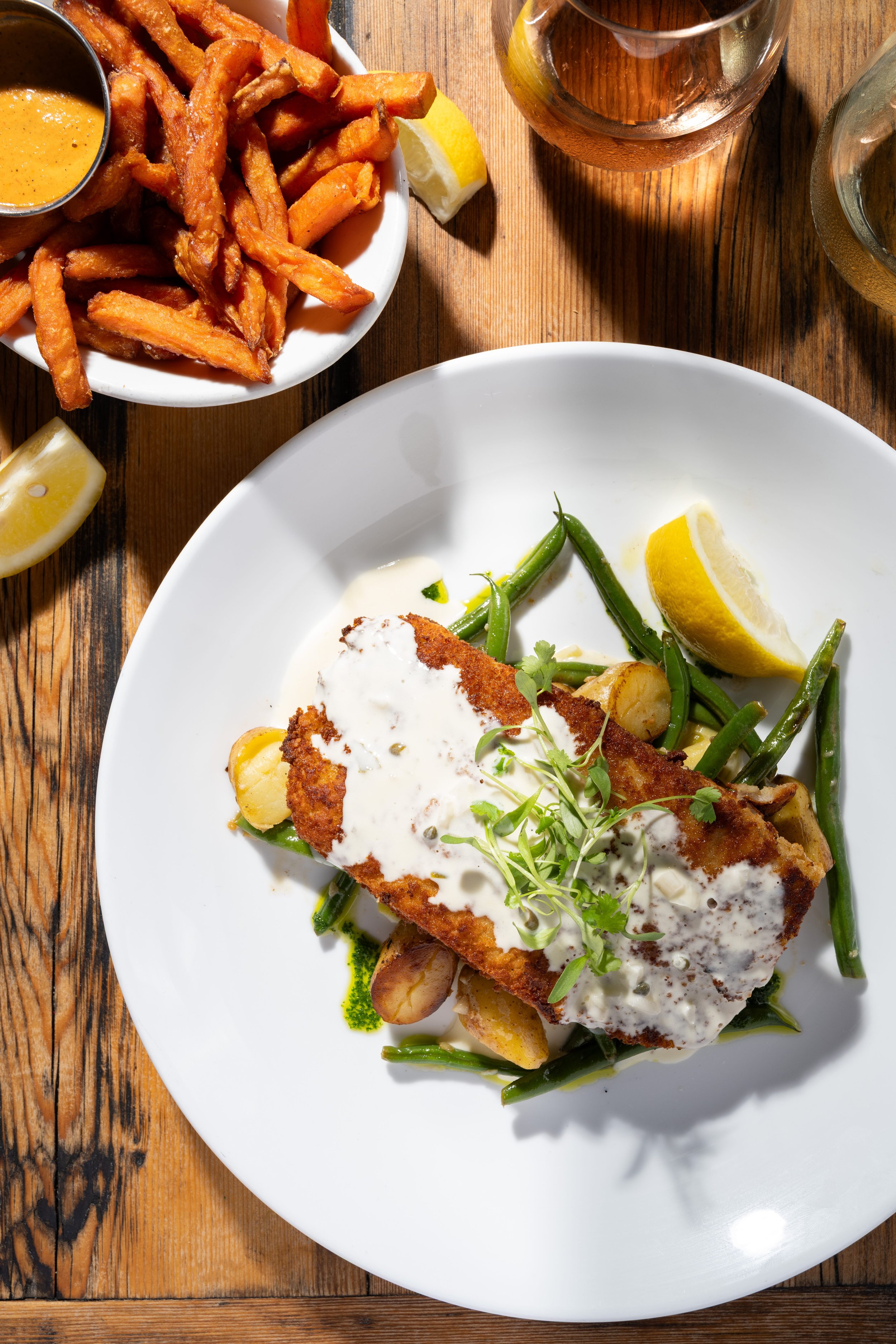 Rowayton_Seafood_Restaurant_10.jpg