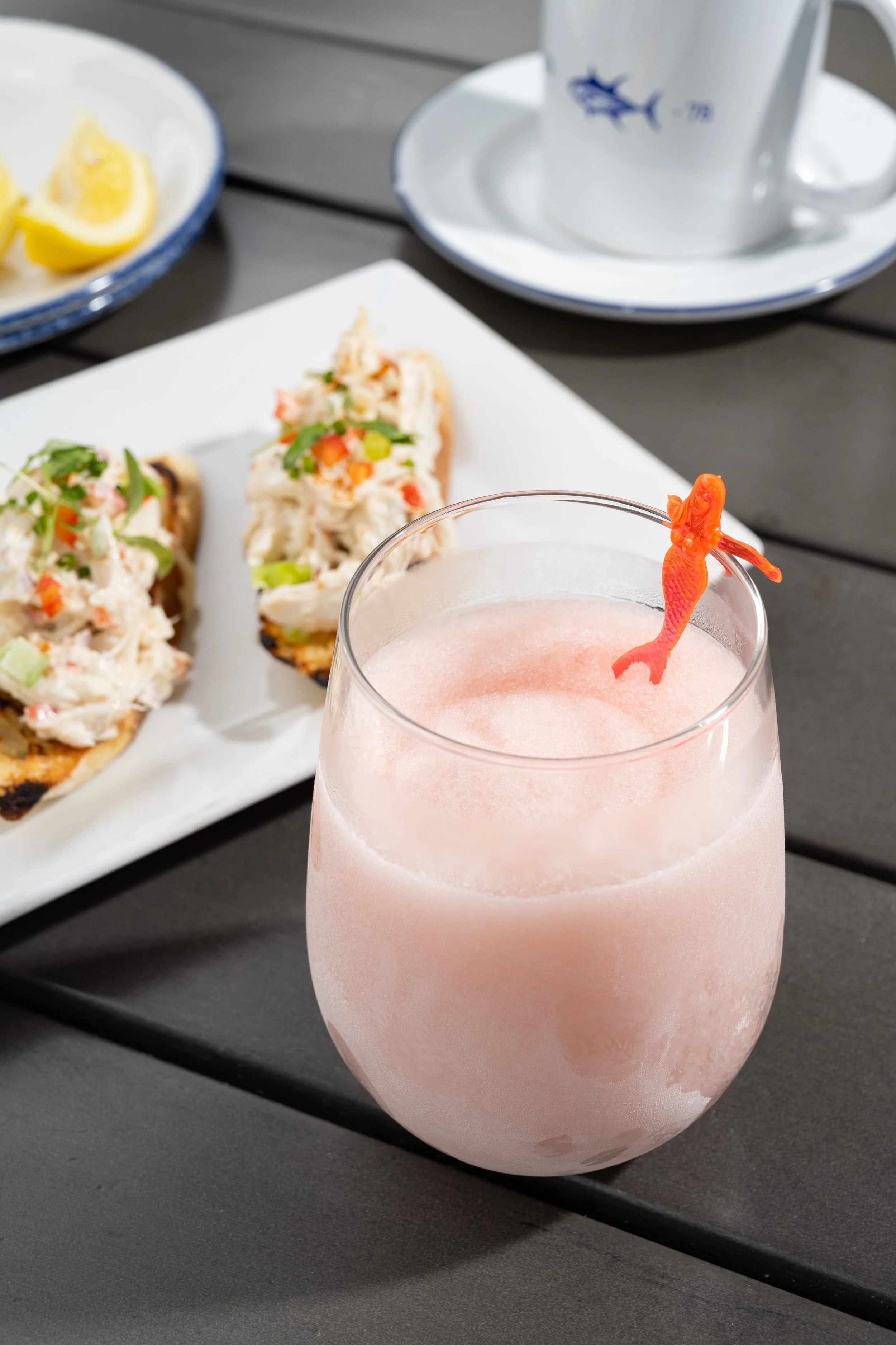 Rowayton_Seafood_Restaurant_1.jpg