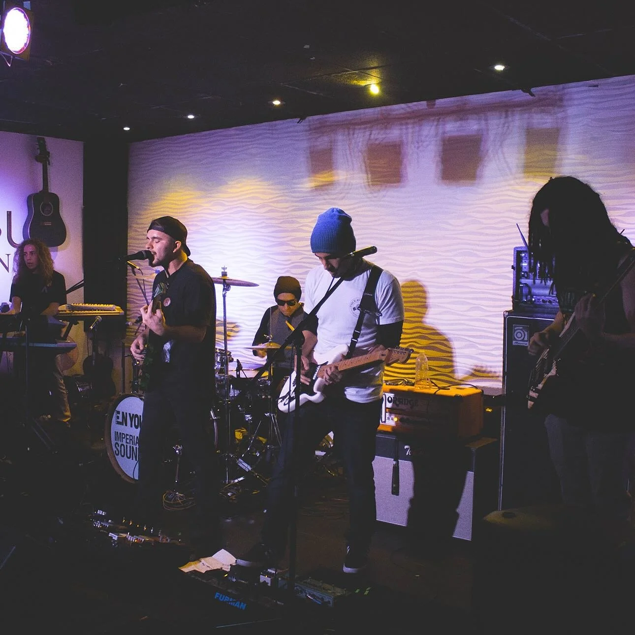 VENICE BEACH 💥 We&rsquo;re coming your way for a night full of reggae on 4/24 at @thevenicewest with our boys @operationculture and the one and only @jasonj.music with a special acoustic set. Be there! #seedheadsmusic