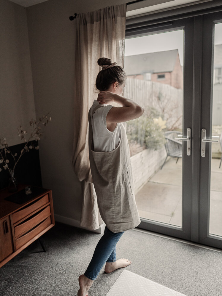 linen-apron-3.jpg