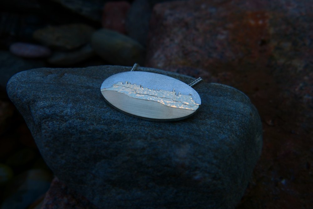 Edinburgh castle pendant on rock 1.jpg