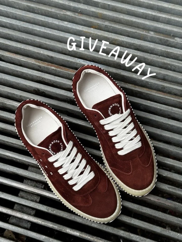 GIVEAWAY 🌸 Gewinne ein Paar Schuhe deiner Wahl von Copenhagen Studios aus unserem Store 👟✨

So geht&rsquo;s:
♡ Folge uns
♡ Like den Post
♡ Markiere drei Freunde, die auch unbedingt mitmachen sollten 
 
🍀 Extra-Los: Teilt diesen Beitrag in eurer St