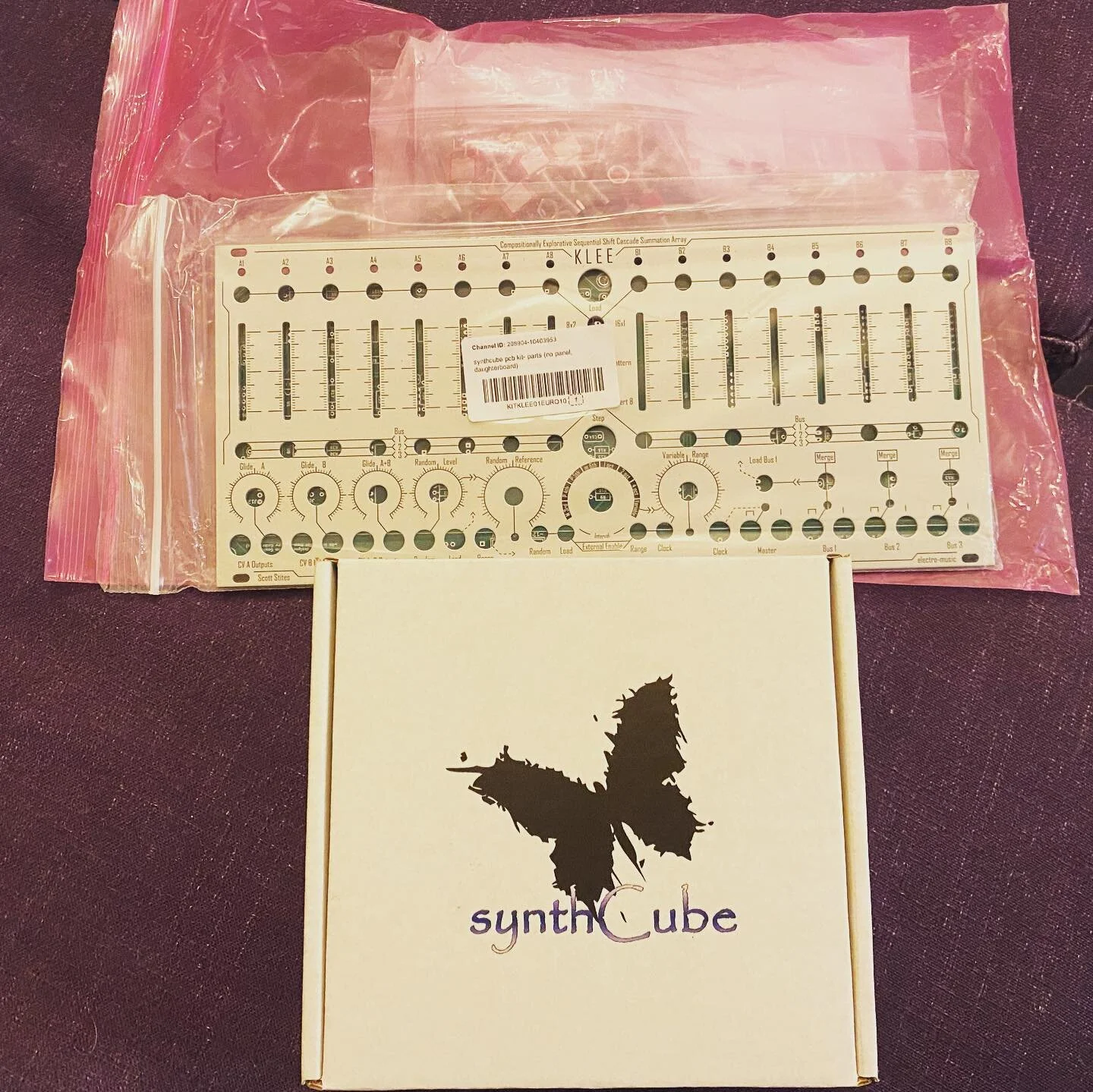 So satisfying to finish DIY DIY project. Especially when it&rsquo;s your first sequencer that is is a DIY. #eurorack #diy #kleesequencer #eurorackdiy #sequencer #analogsequencer #modular