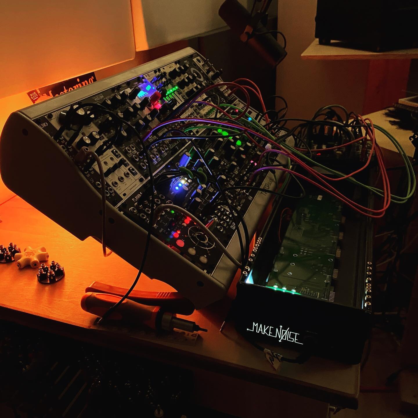 Investing my time with learning more synthesis, trying to learn the craft of distorted sounds. #modular #eurorack #makenoise #cwejman #mutableinstruments #xaocdevices #intellijel #ssf #qubit #happynerding #elektronanalogheat #almbusycircuits