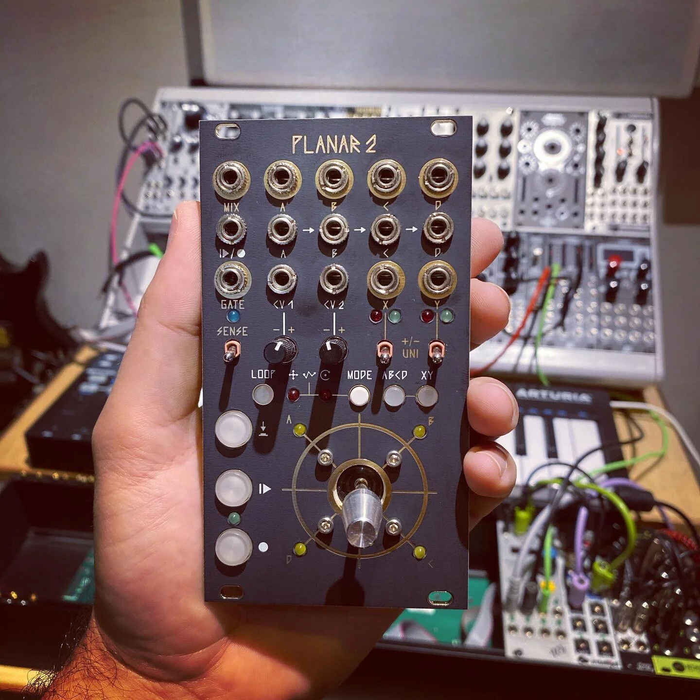 Black is beautiful! #eueorack #intellijelplanar2 #intellijel #almpamelasnewworkout #mutableinstruments #mutableinstrumentslinks