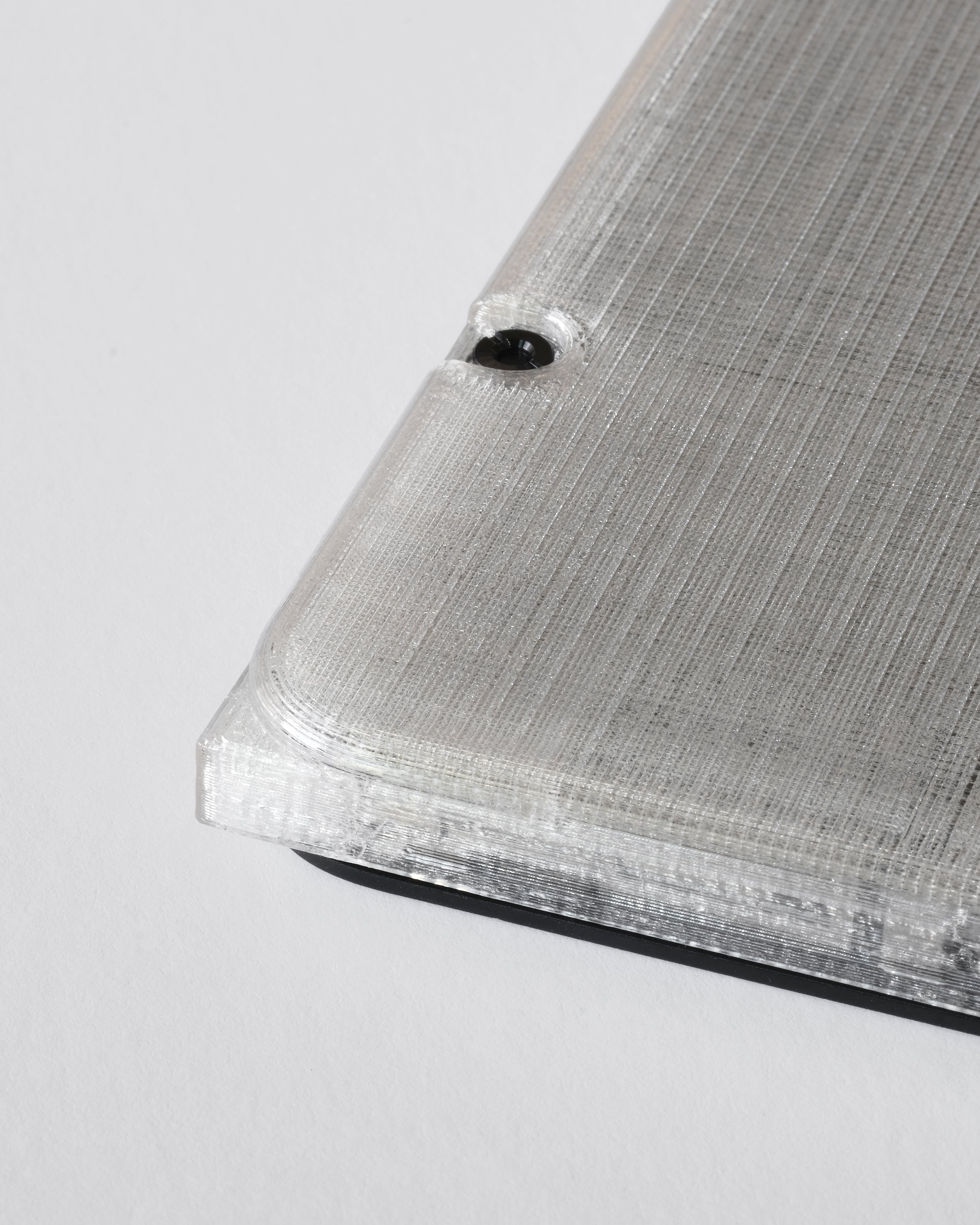 LATTICE_CMF_PHONE_1_CASE_AKASAKI_VANHUYSE_26.jpg