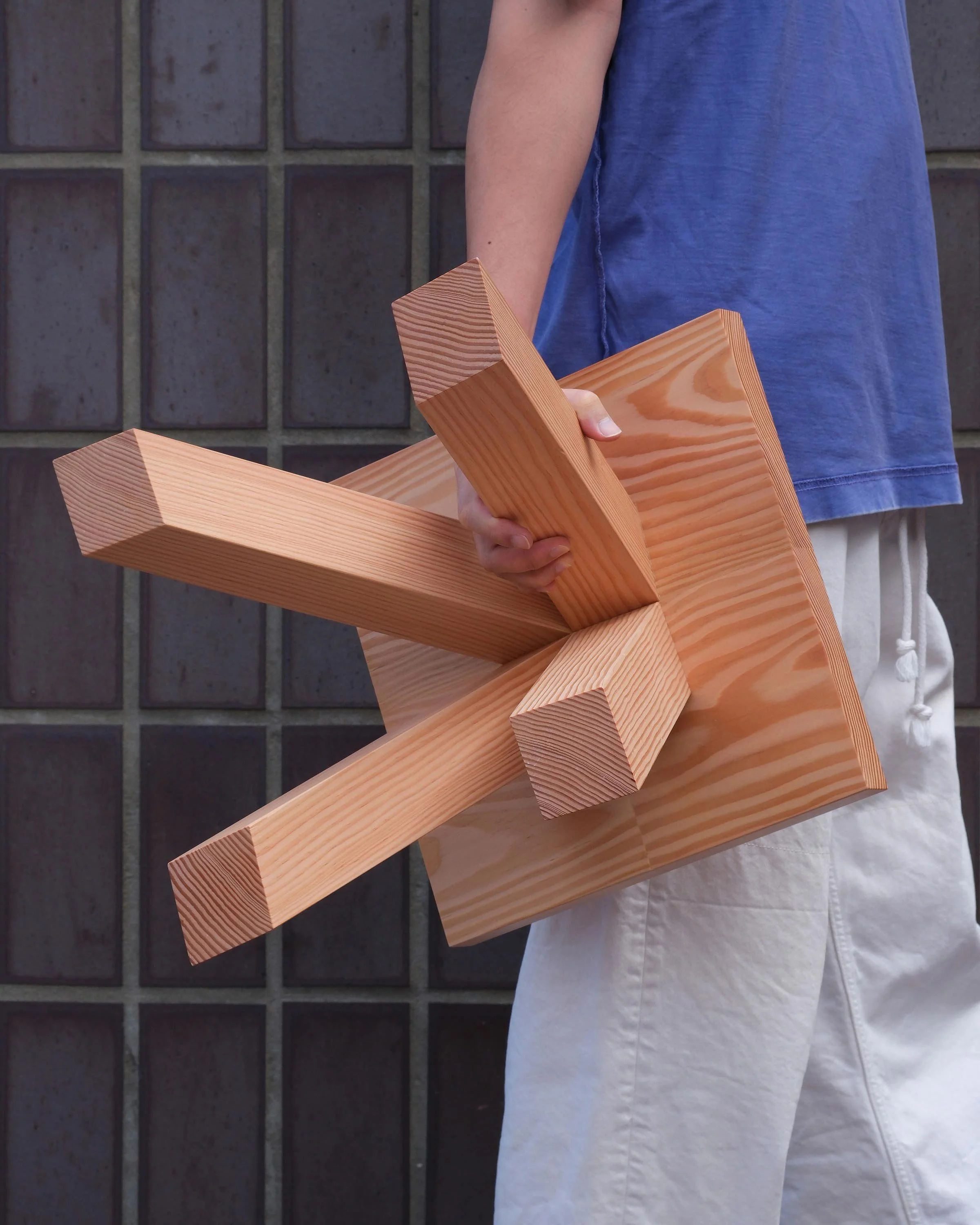 Carré Stool by Akasaki & Vanhuyse