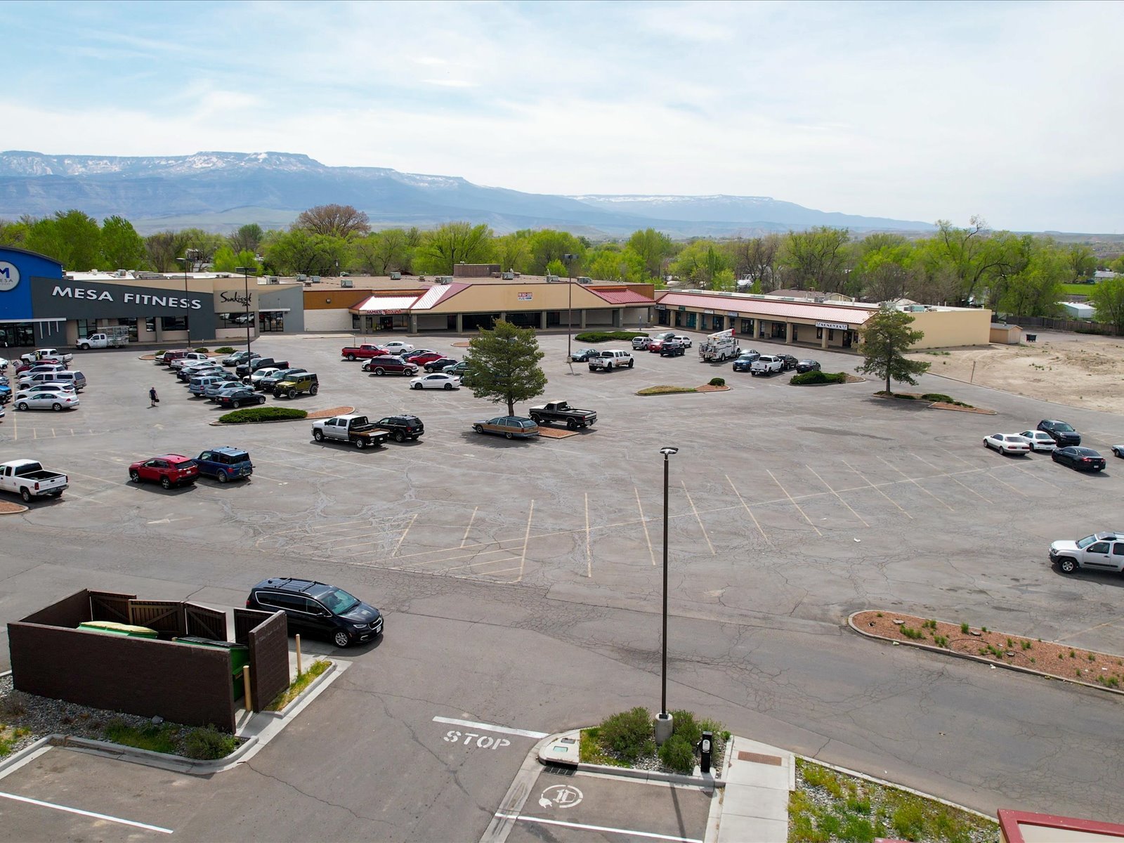 3227-I70b2-3227 i70 Business Loop_2.jpg