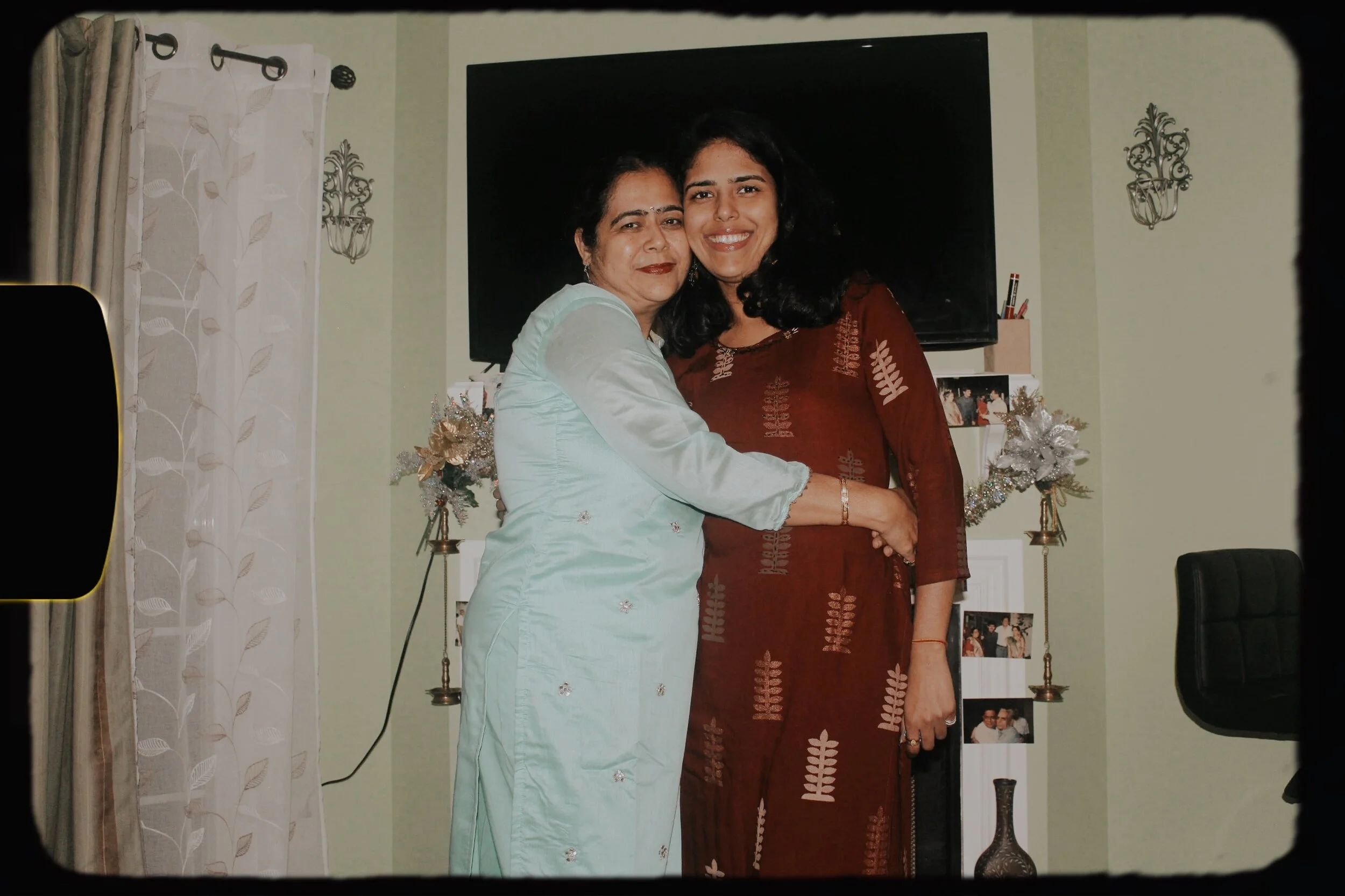 Neena (mother) and Arya (daughter)