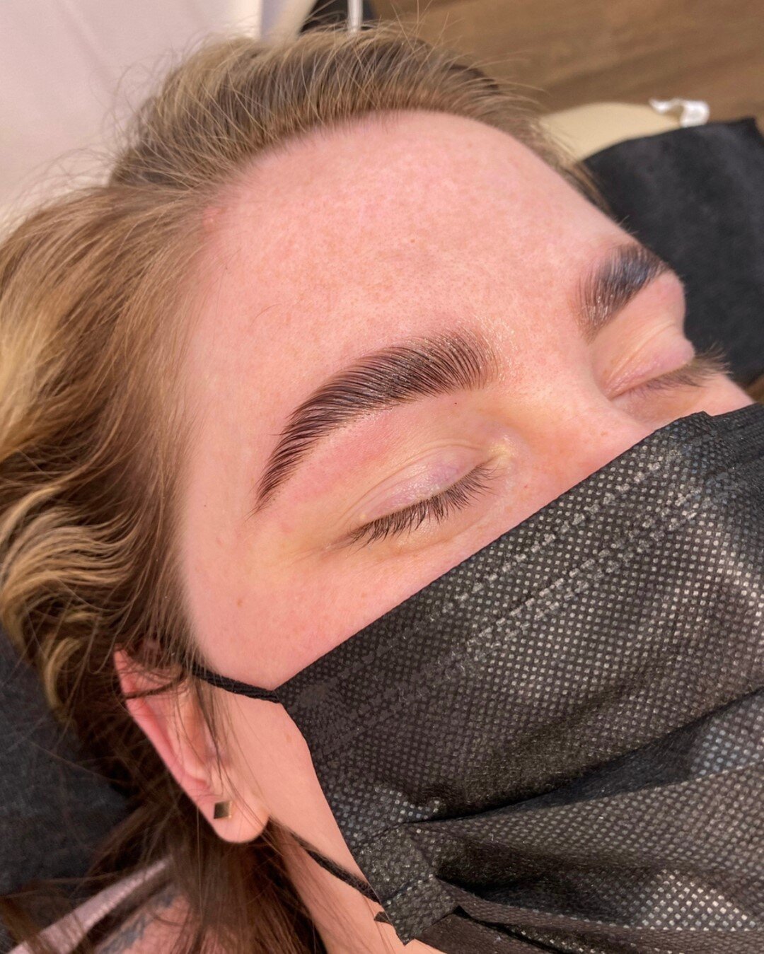 Beautiful brow lamination by @jackiescullybeauty 🤍⠀⠀⠀⠀⠀⠀⠀⠀⠀
Learn how to go beyond the basics of brow shaping, and learn the true art behind brow design to get the perfect shape for each client with Jackie&rsquo;s workshop on August 29th! ⠀⠀⠀⠀⠀⠀⠀⠀⠀
