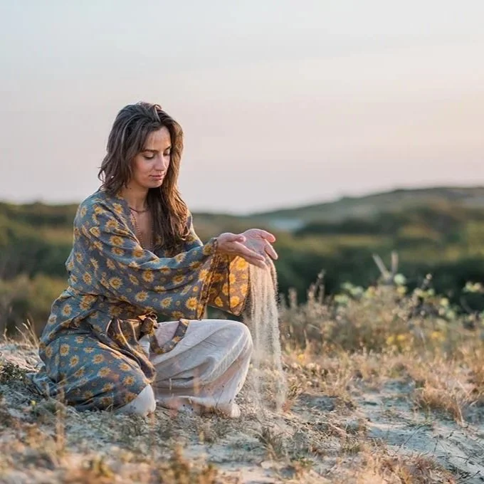 Minidosing Ceremony: Golden Harvest