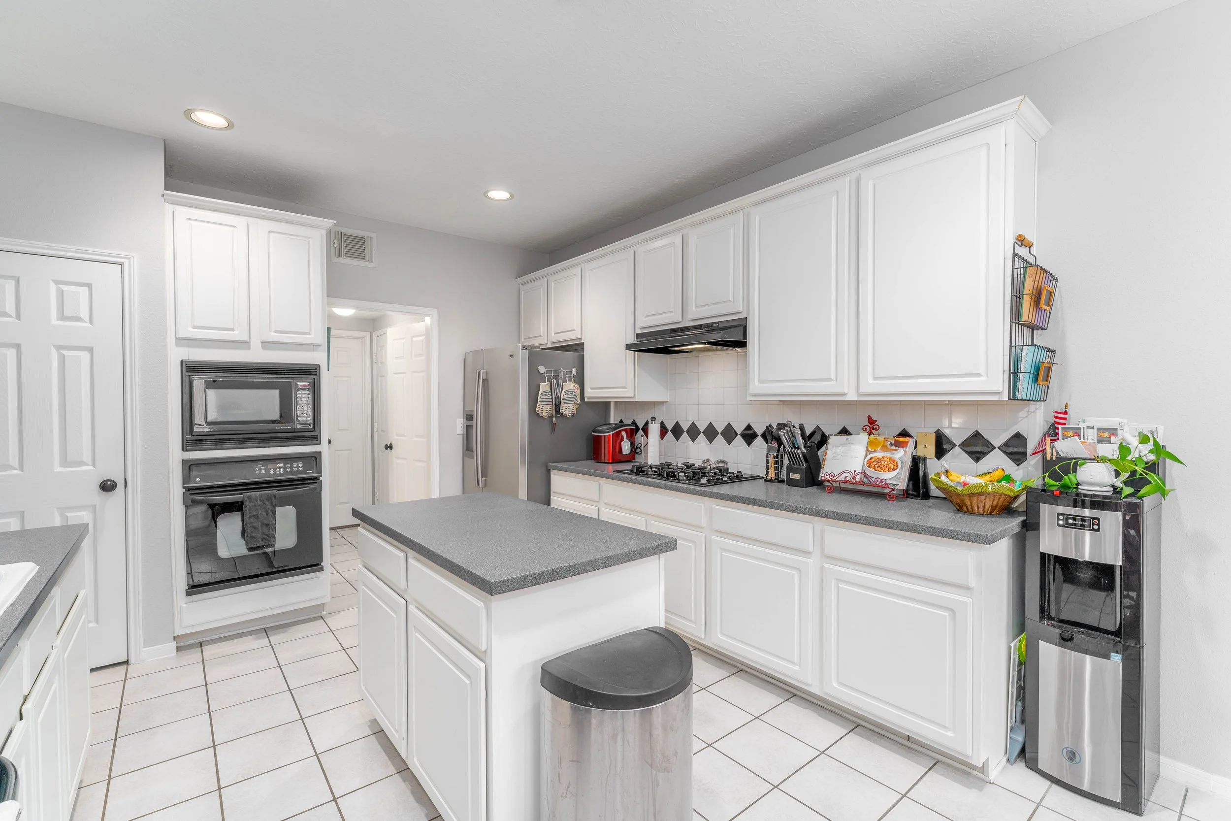 2309 Orleans_013.jpg