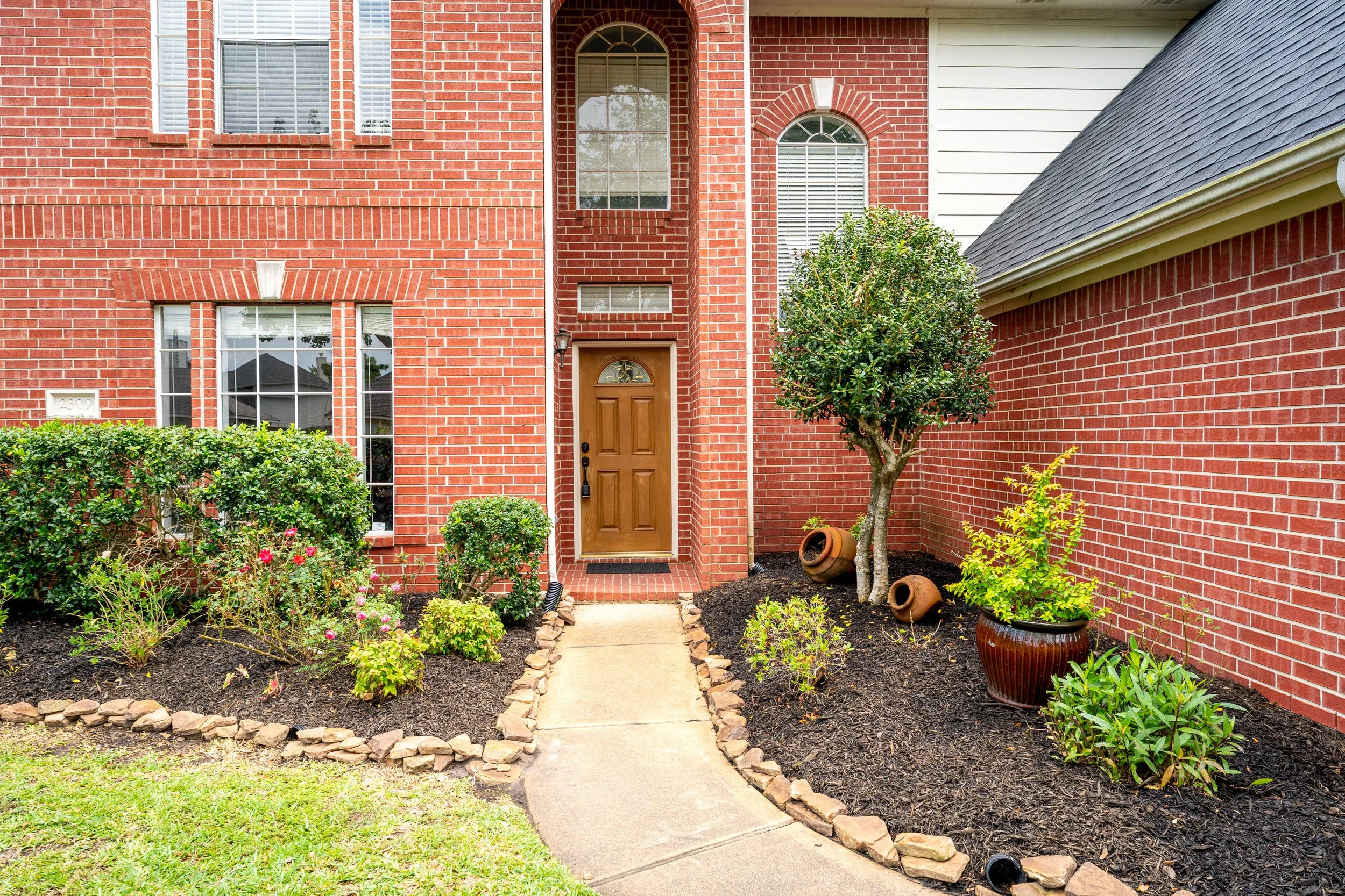 2309 Orleans_004.jpg