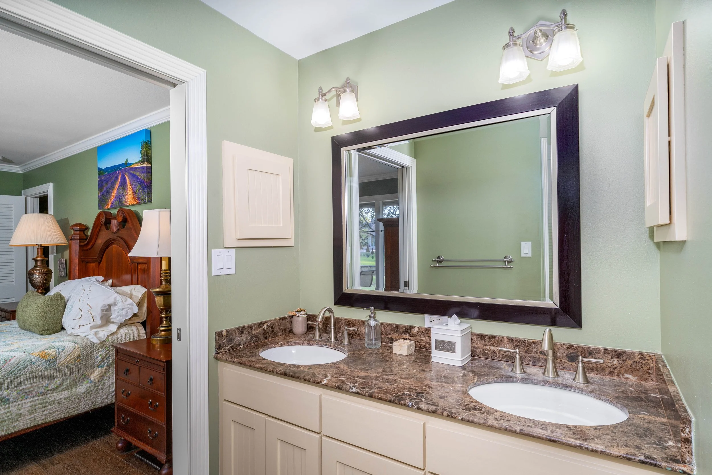 135 Woodhaven_046.jpg