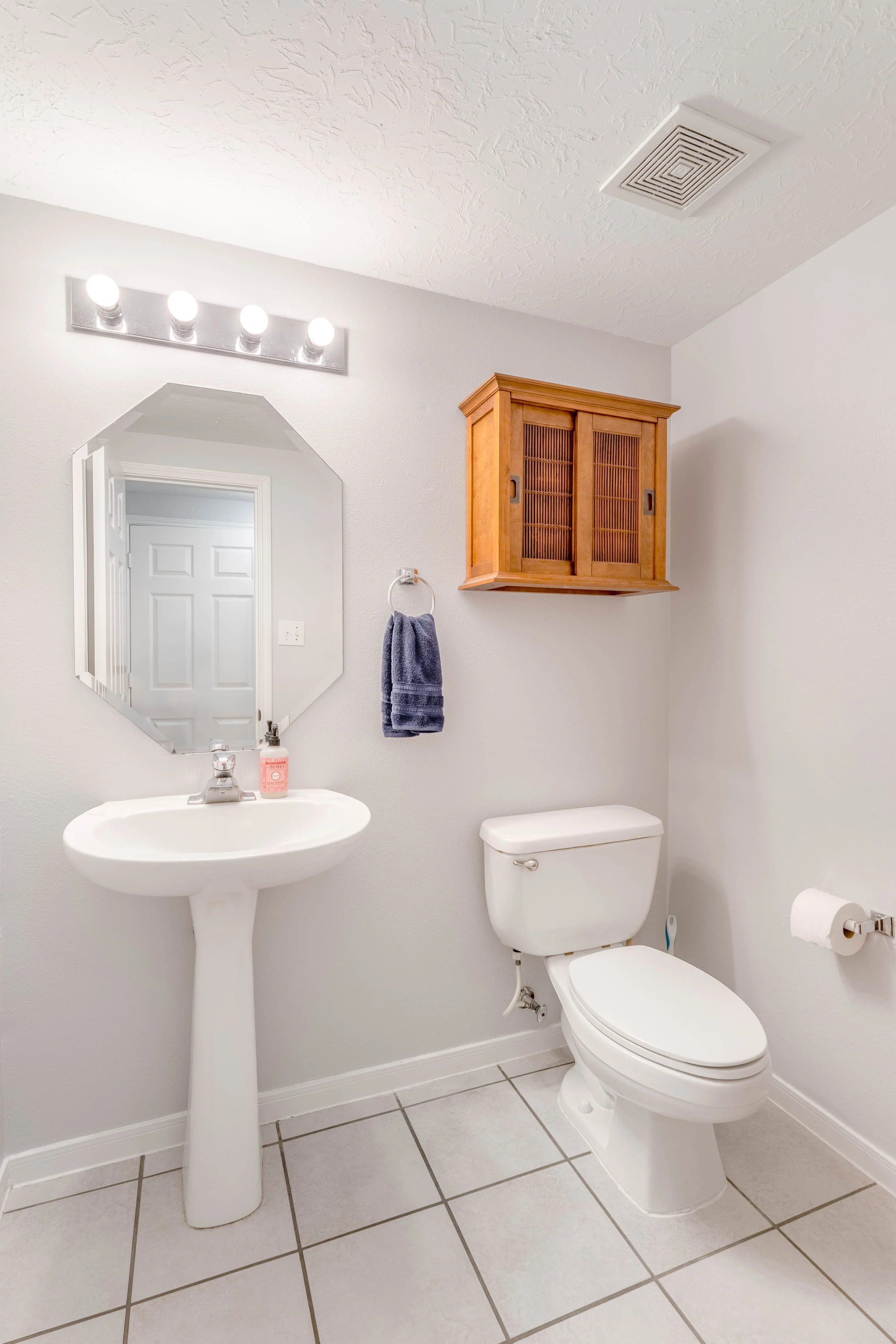 2309 Orleans_015.jpg