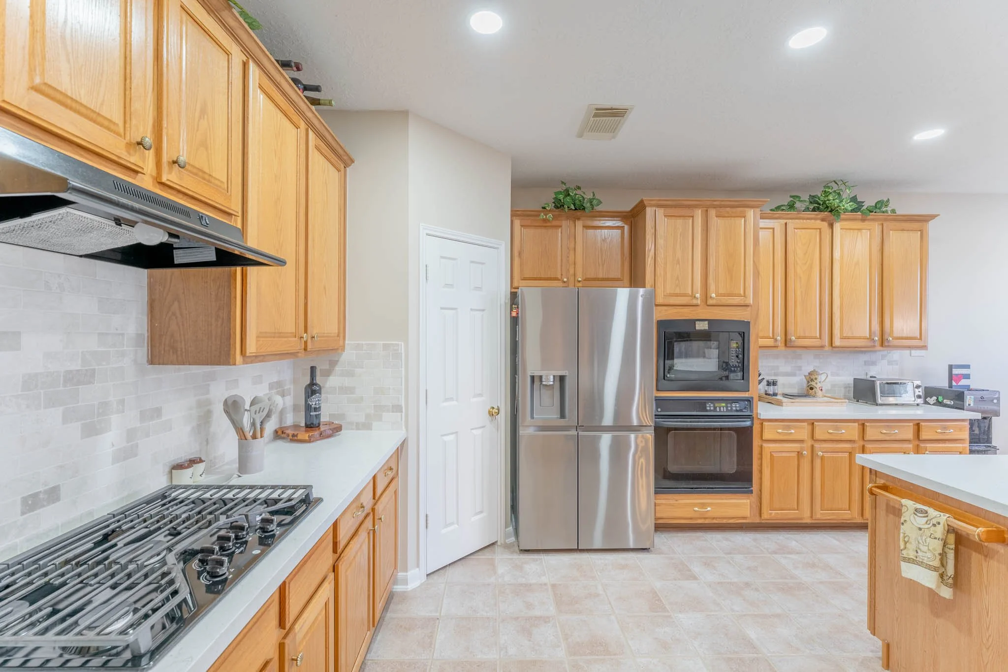 1205 Cambridge Court_014.jpg