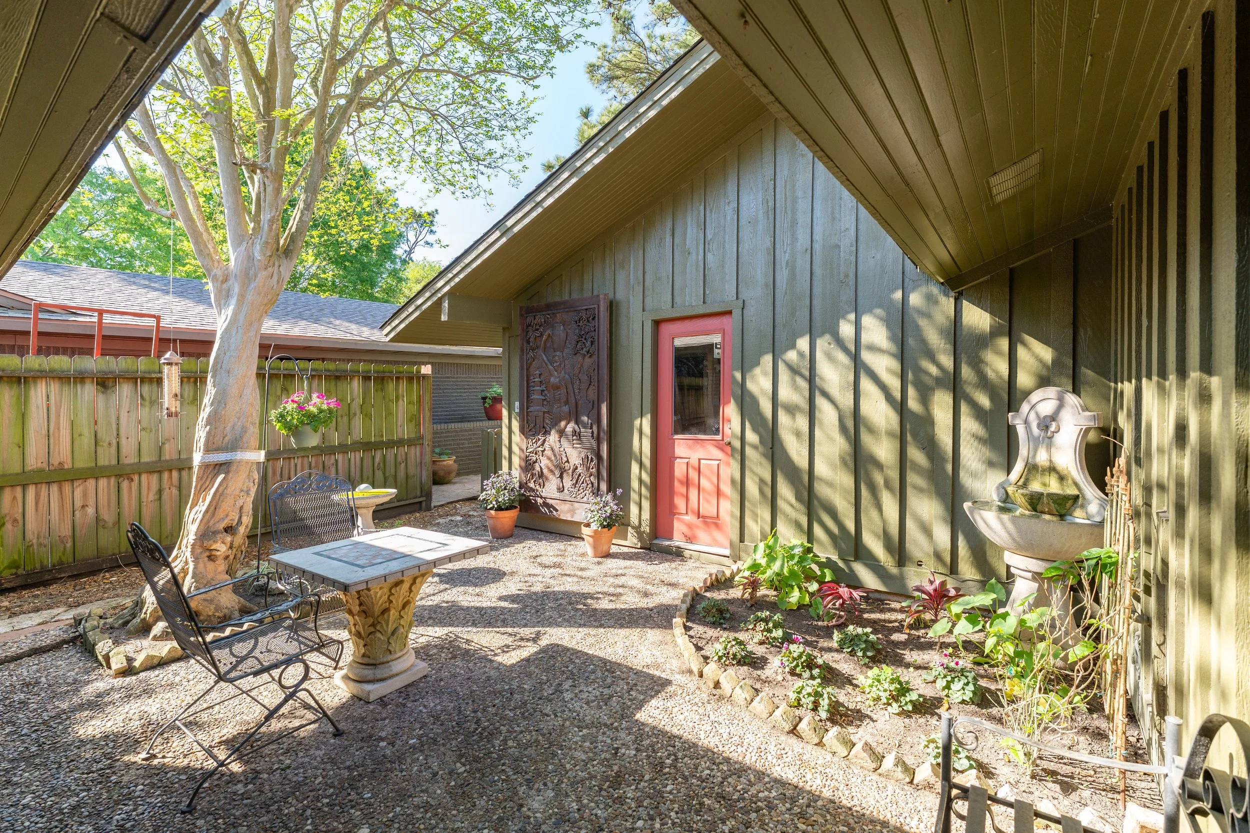 135 Woodhaven_011.jpg