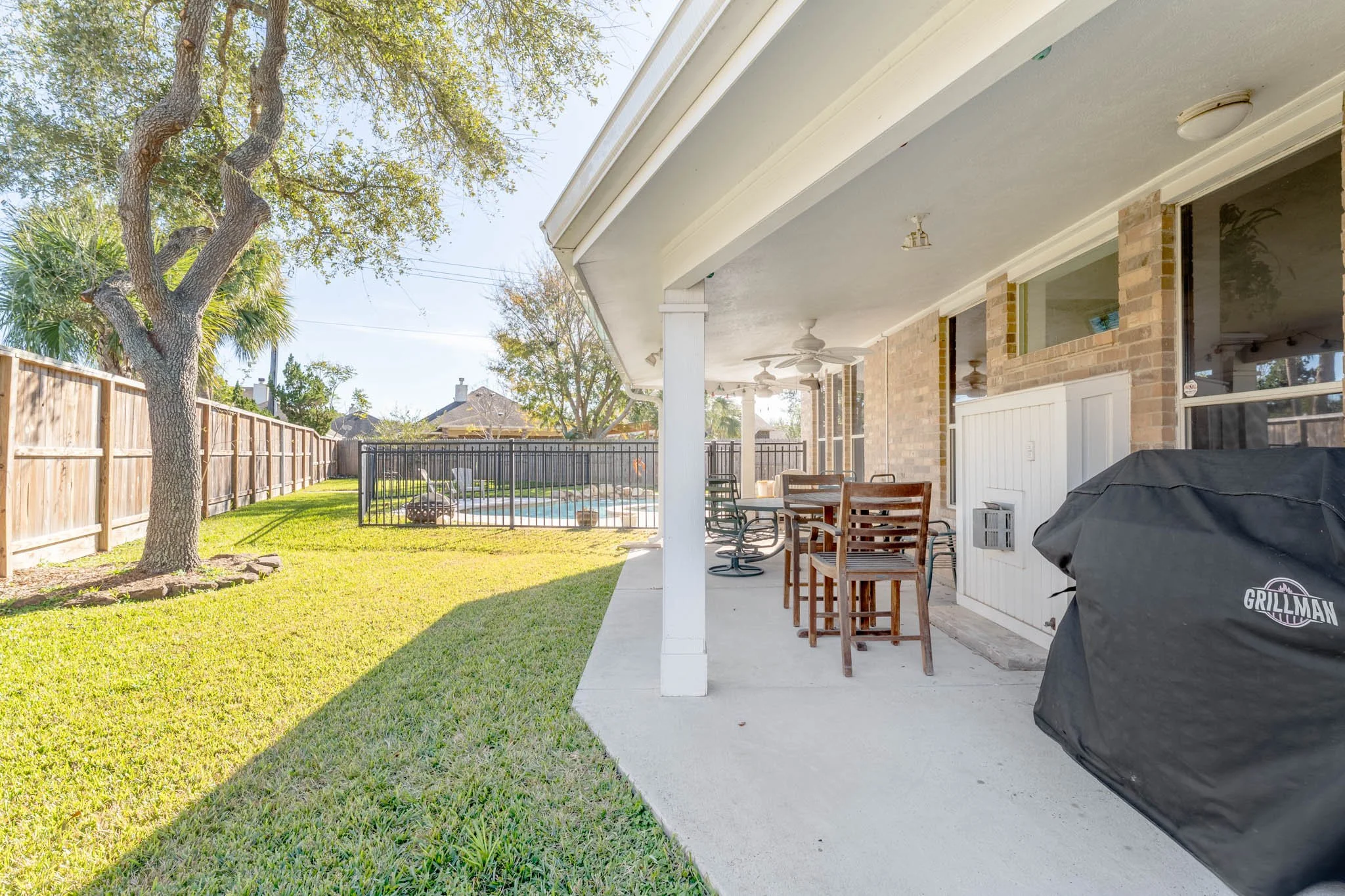 1205 Cambridge Court_034.jpg