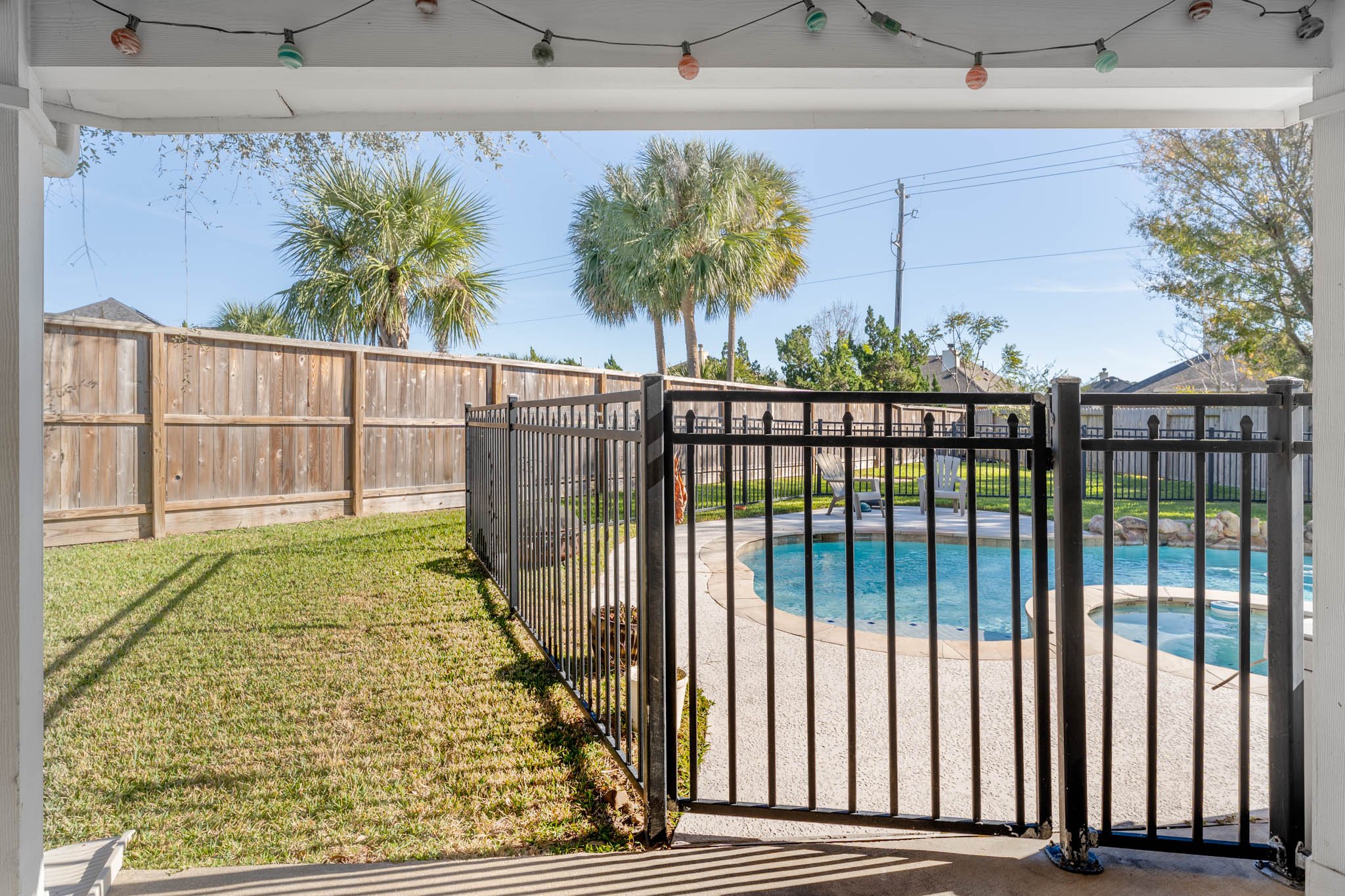 1205 Cambridge Court_036.jpg