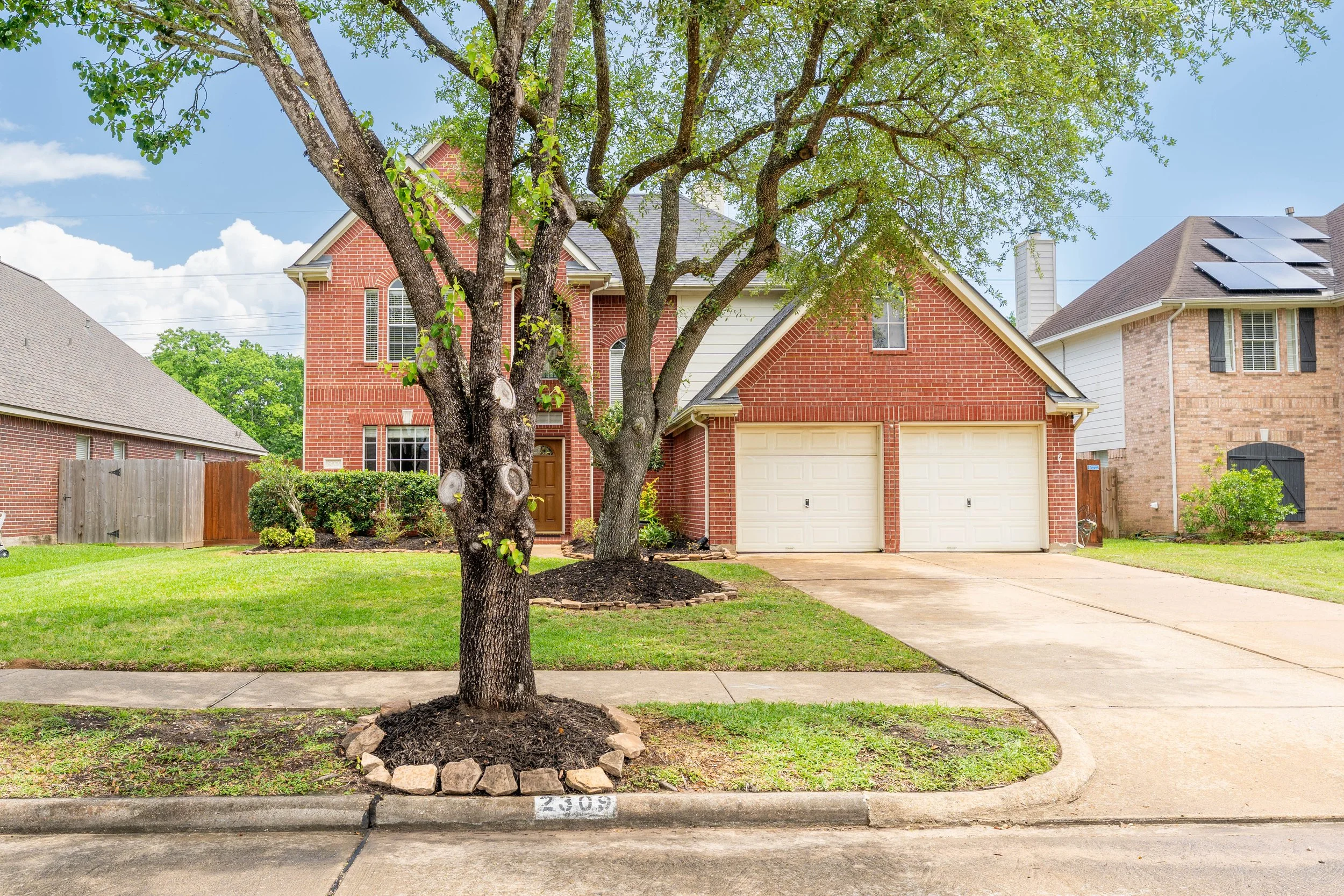 2309 Orleans_001.jpg