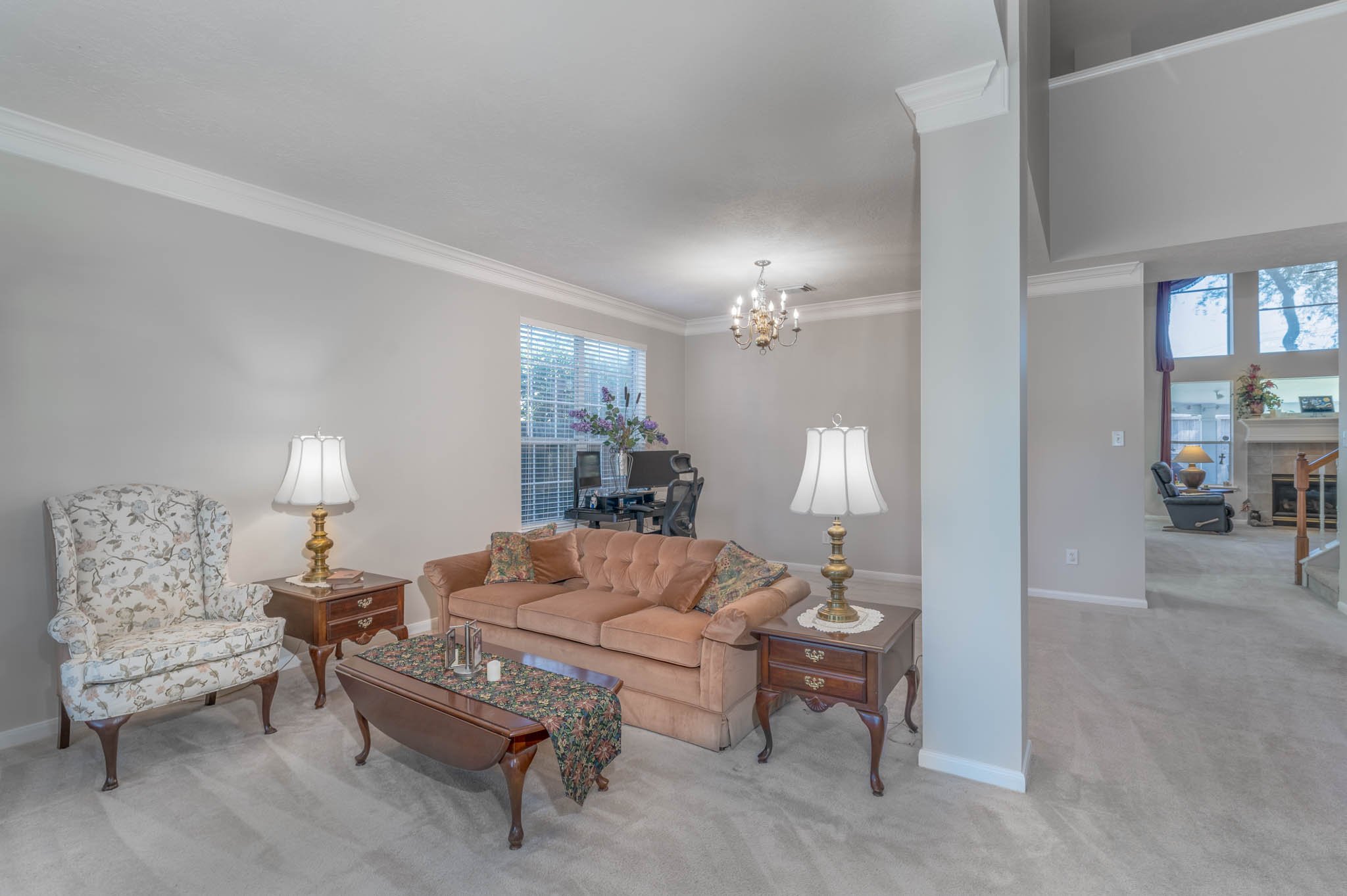 1205 Cambridge Court_004.jpg