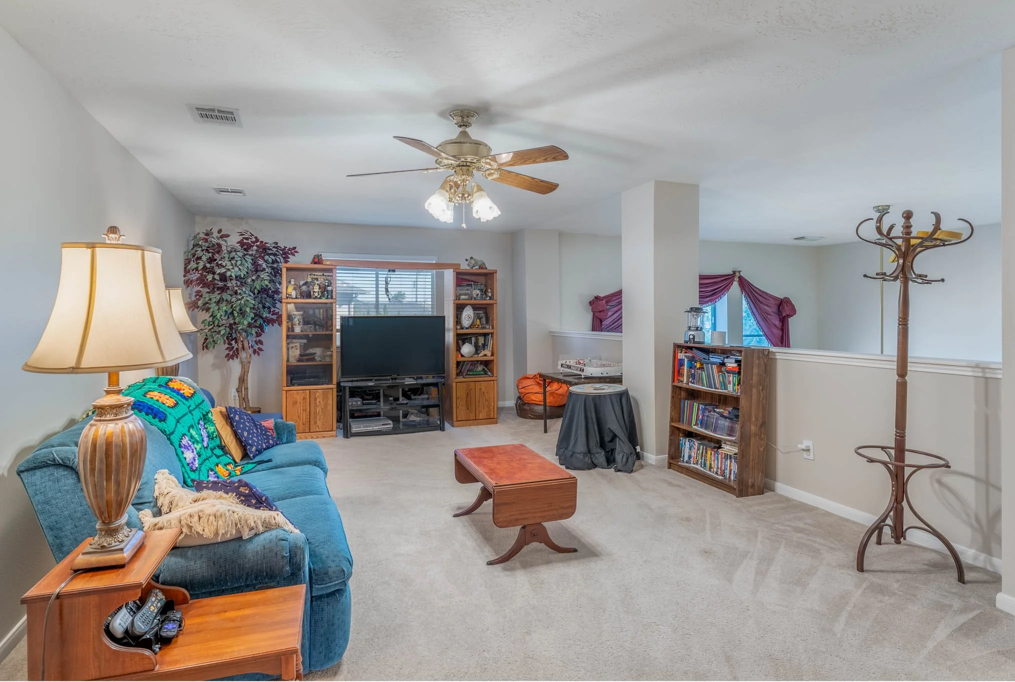 1205 Cambridge Court_030.jpg